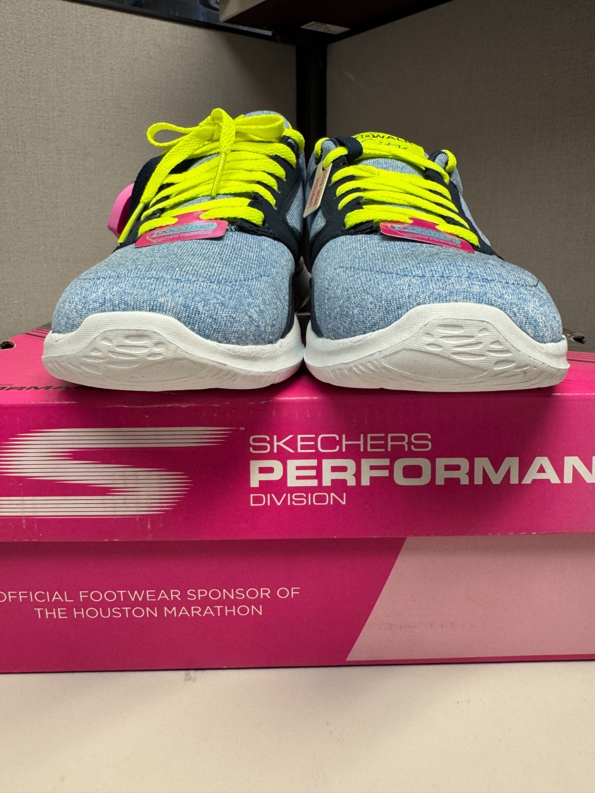 Skechers Women’s Uptown Go Walk Memory Foam Sneaker Navy Lime Med Width