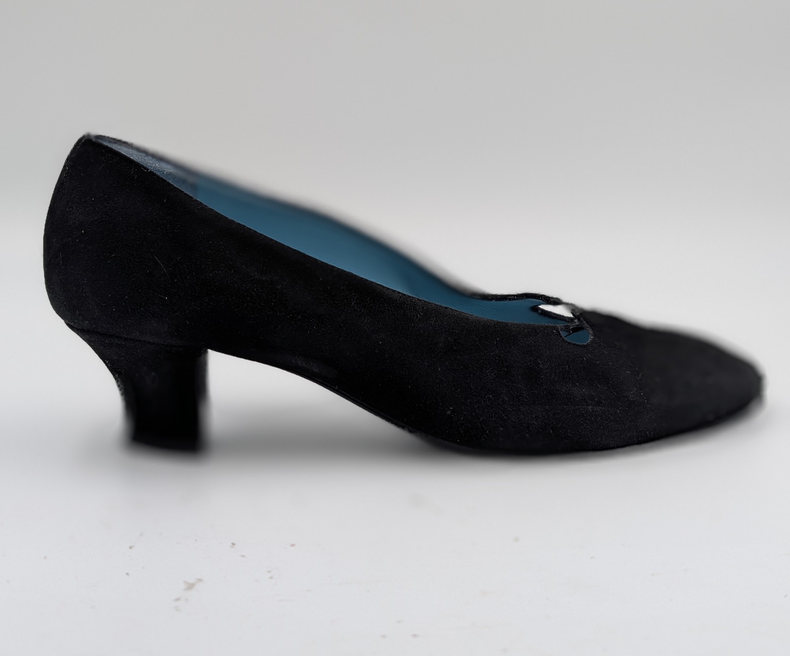 Thierry Rabotin Italy 38 US 7 1/2 Black Suede Pumps with Cutouts Italy