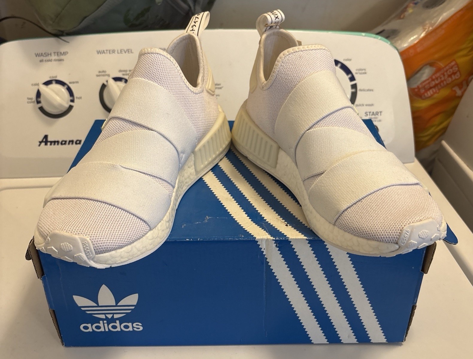 adidas NMD_R1 White Women Sneakers GW5699, Size 9 NO BOX – NEW