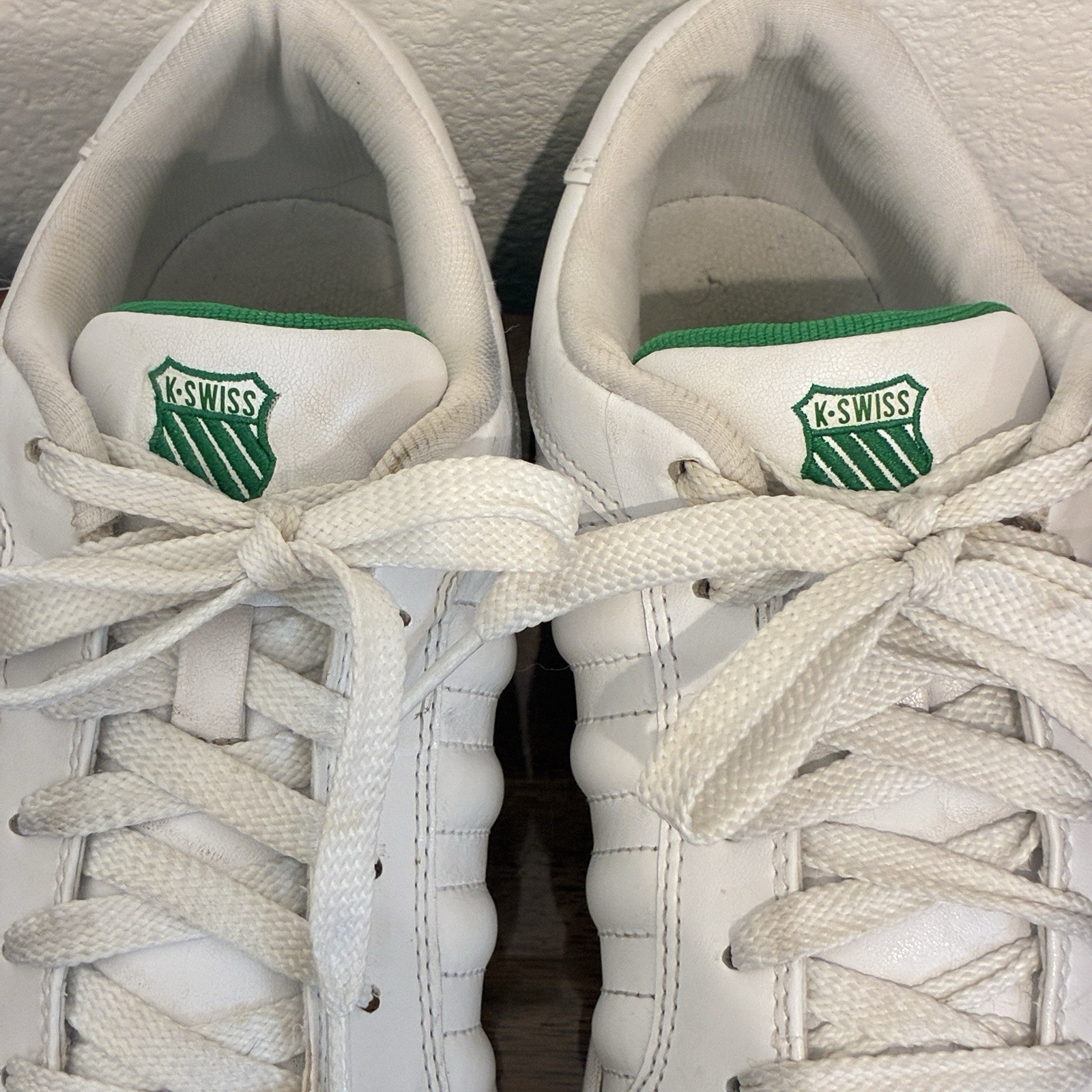 K-Swiss Womens Size 8 White Green Leather Court Tennis Shoe Casual Lifestyle Y2K