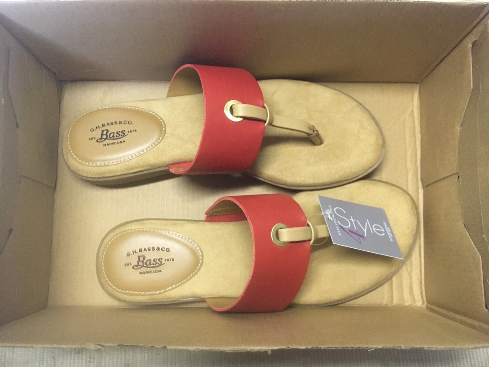 G.H. Bass Robin Red Sandal Leather Upper Suede Like Sock Lining Size 6M