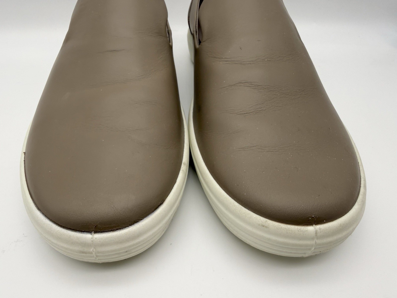 ECCO Women’s US 10/10.5 EU 41 Soft 7 Mushroom Brown Leather Slip On Shoe Sneaker