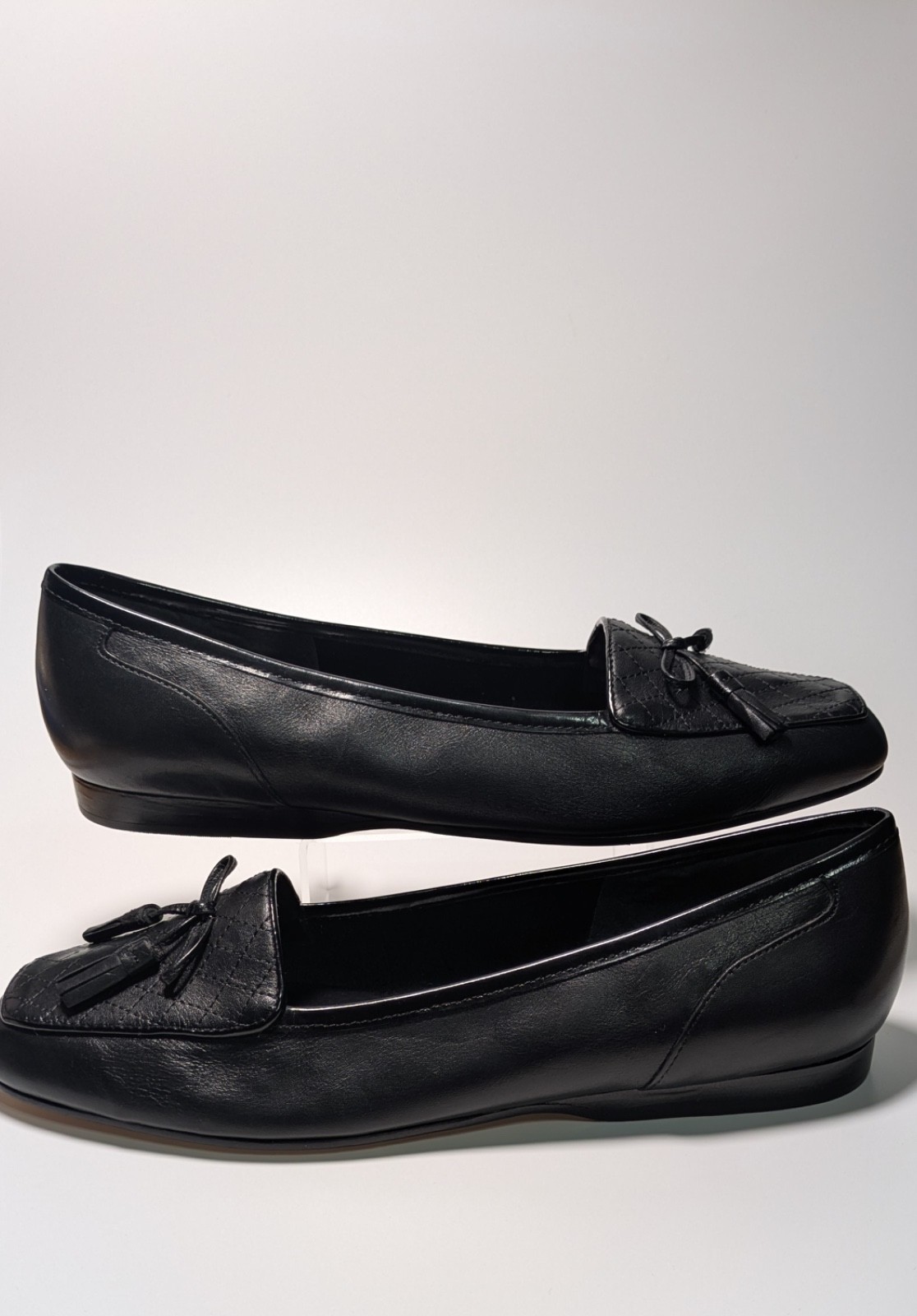 Enzo Angiolini “Lizzia” Black Leather Quilted Flat loafer Women’s Size 7M New