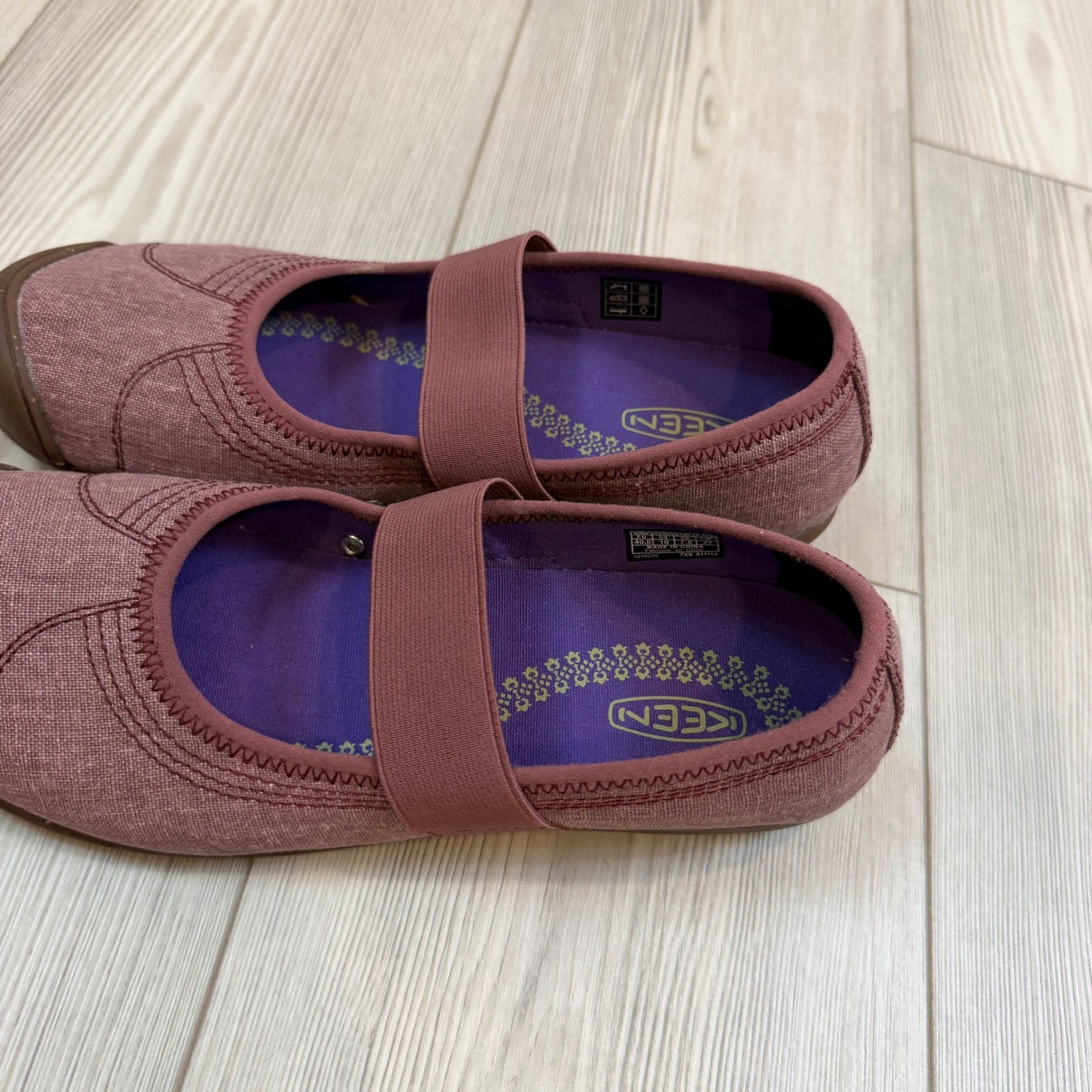 Keen Sienna MJ Canvas Mary Jane Flats Tawny Port Burgundy Womens 10 1010220 NEW