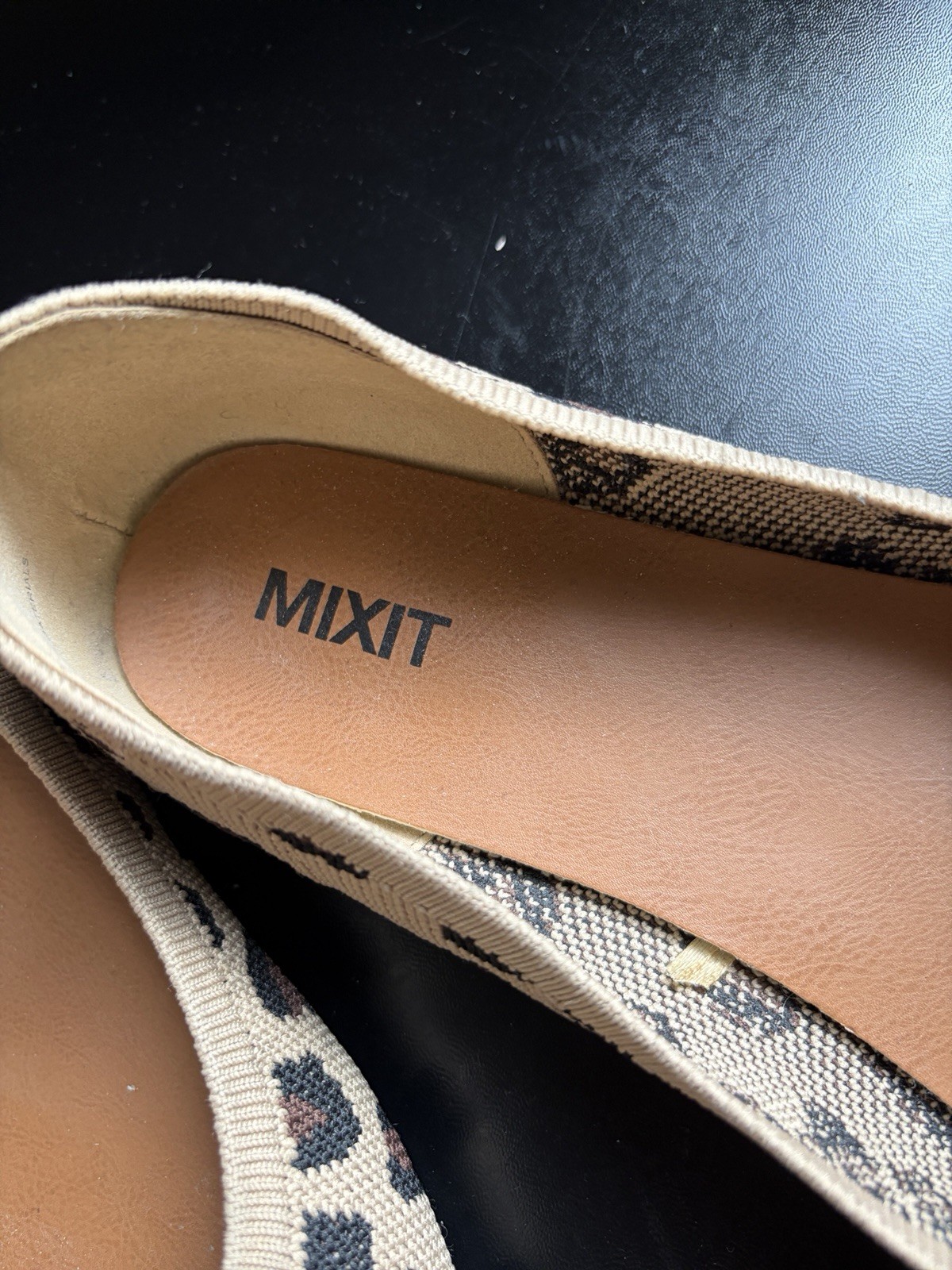 Mix it Animal Print Flats Size 8.5
