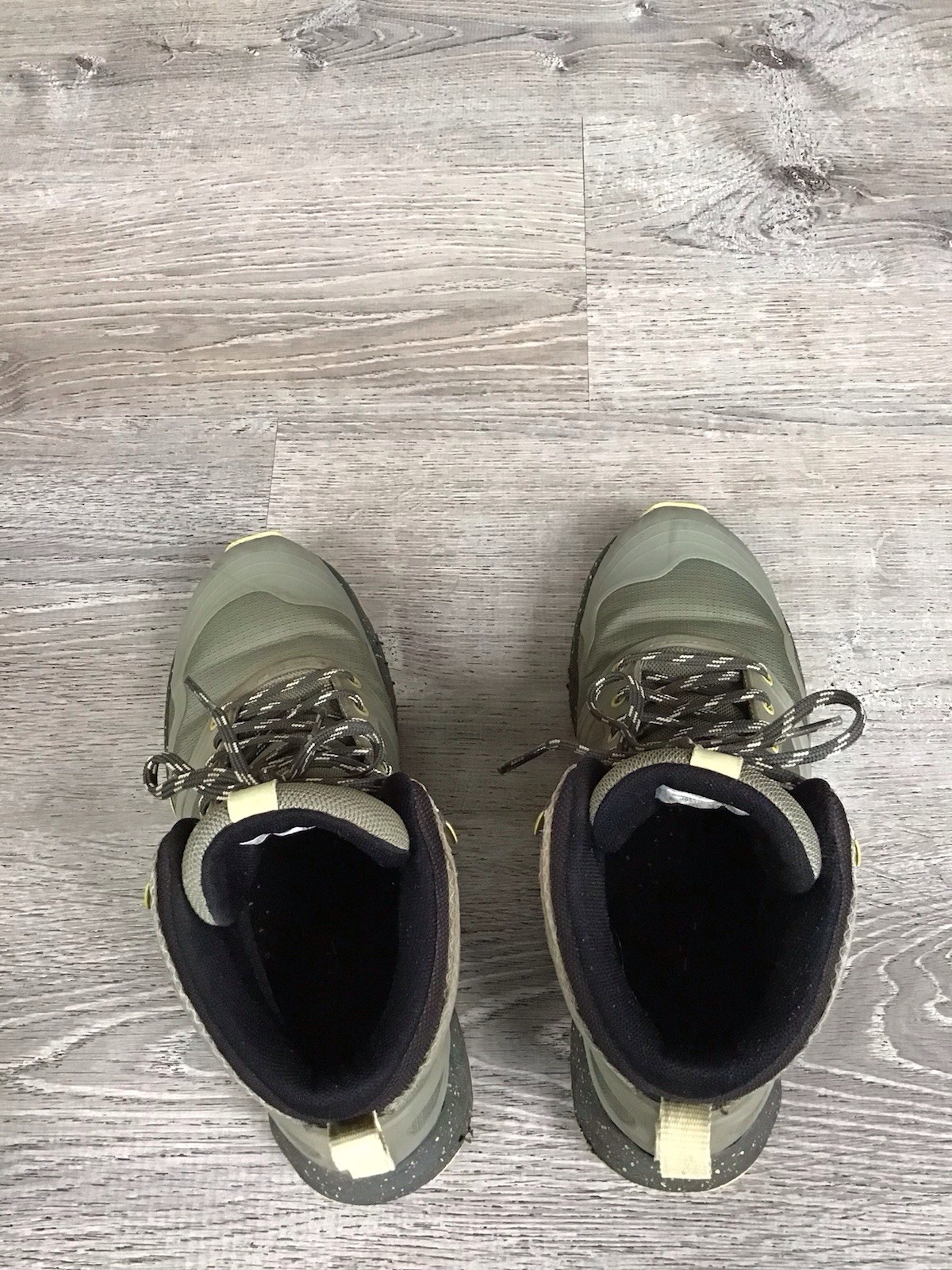 Merrell Altalight High Top US Women’s Size 8.5 Hiking Boot Waterproof J034000