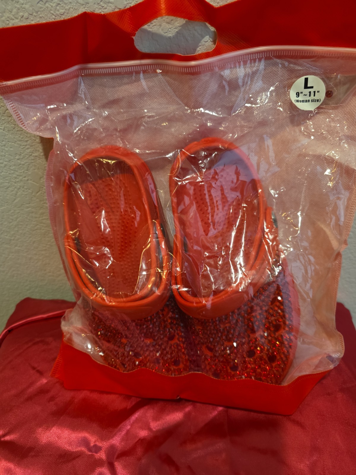 WOMEN Red Bling Size 9-11 CROC LIKE Flat SHOES