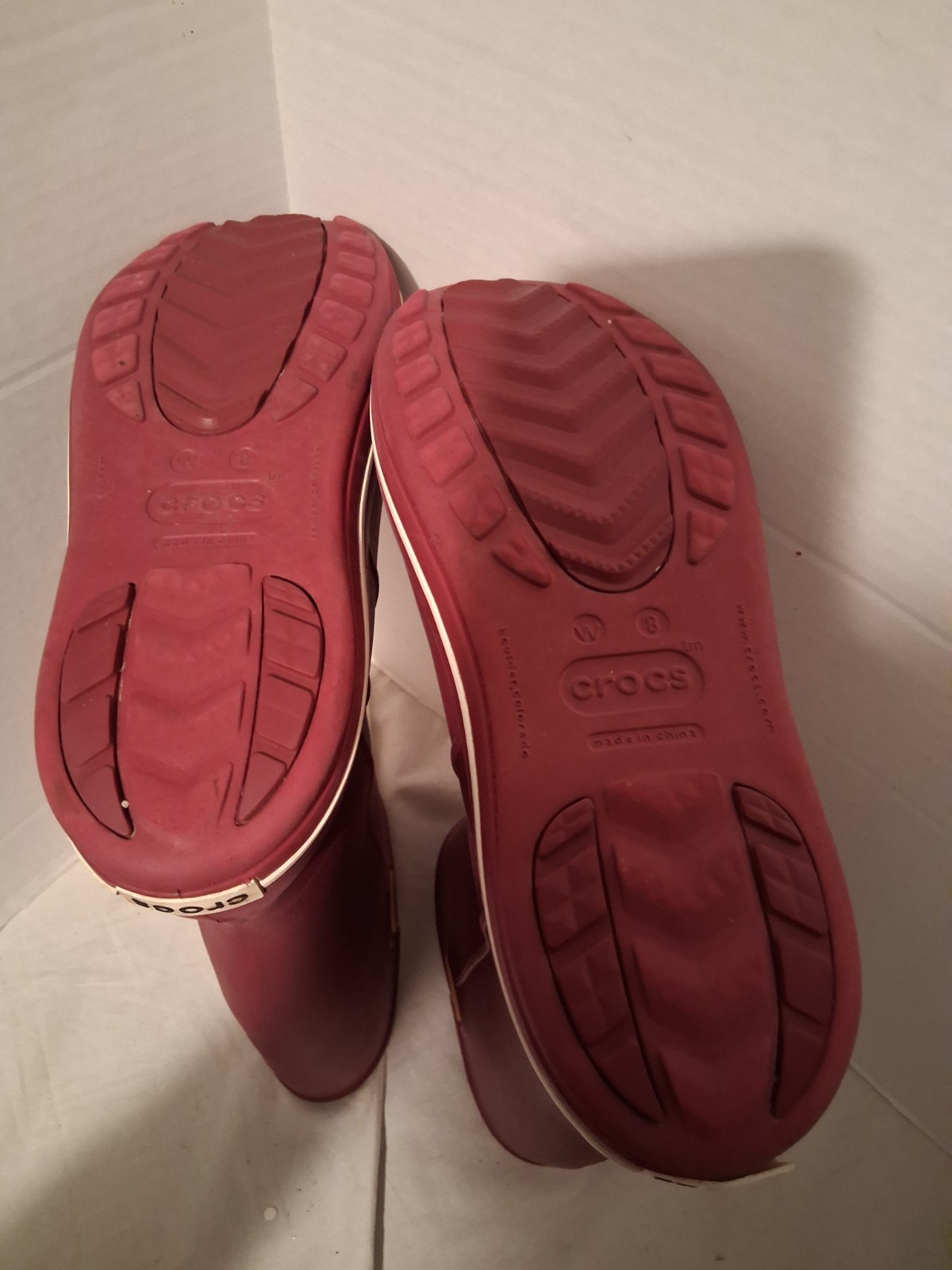 Crocs Jaunt Womens Size 8 W Tall Rain Garden Boots Purple Waterproof