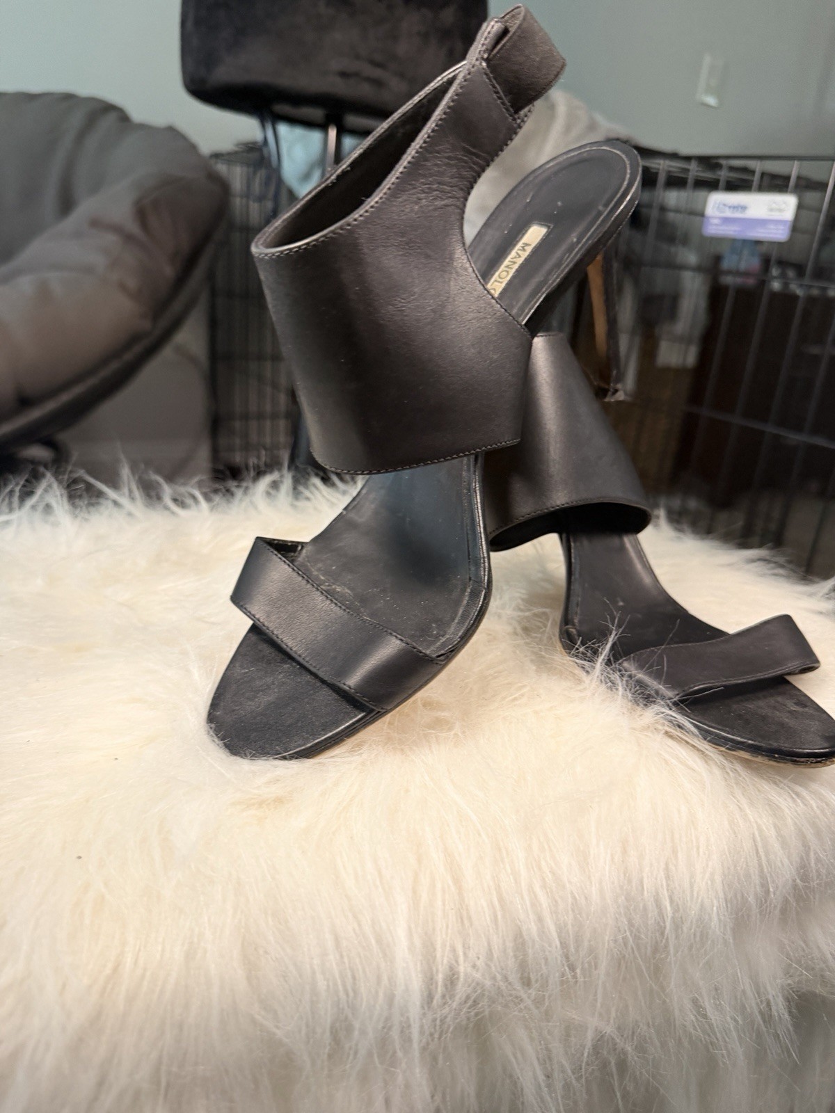 Manolo Blahnik Black Leather Ankle Cuff Stiletto Sandals EU 40.5 US 10/10.5