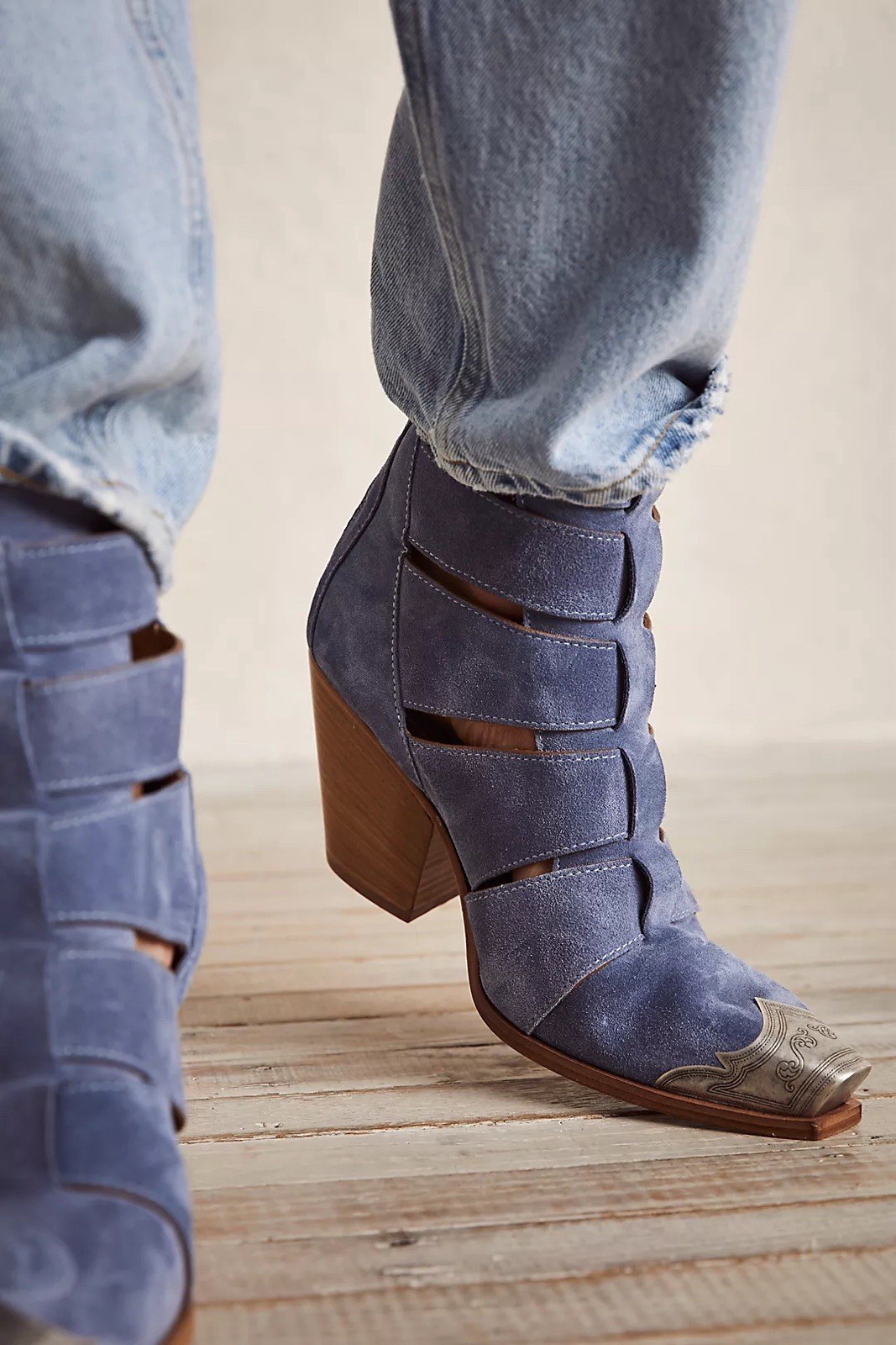Free People Brayden Western Blue Suede Cutout Heeled Ankle Boots EUC Size 10