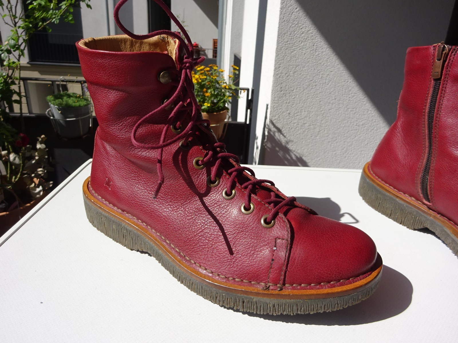 El Naturalista N5572 Volcano women’s shoes boots leather red Spain size 41 F. NEW