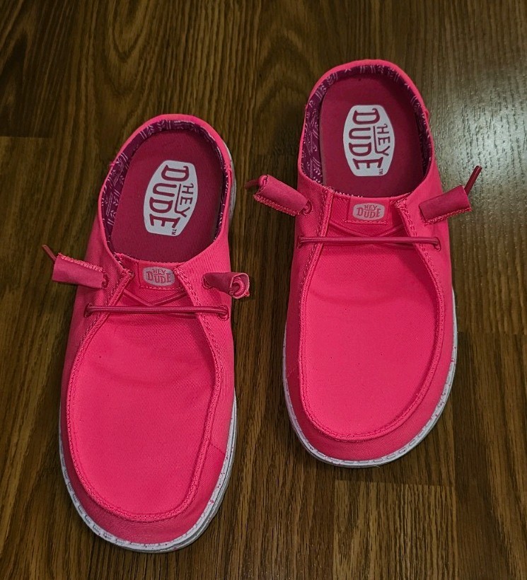 Hey Dude Wendy Slip On Stretch Shoes, Mules, Neon Pink 🩷 Women’s Size 7 🩷 New