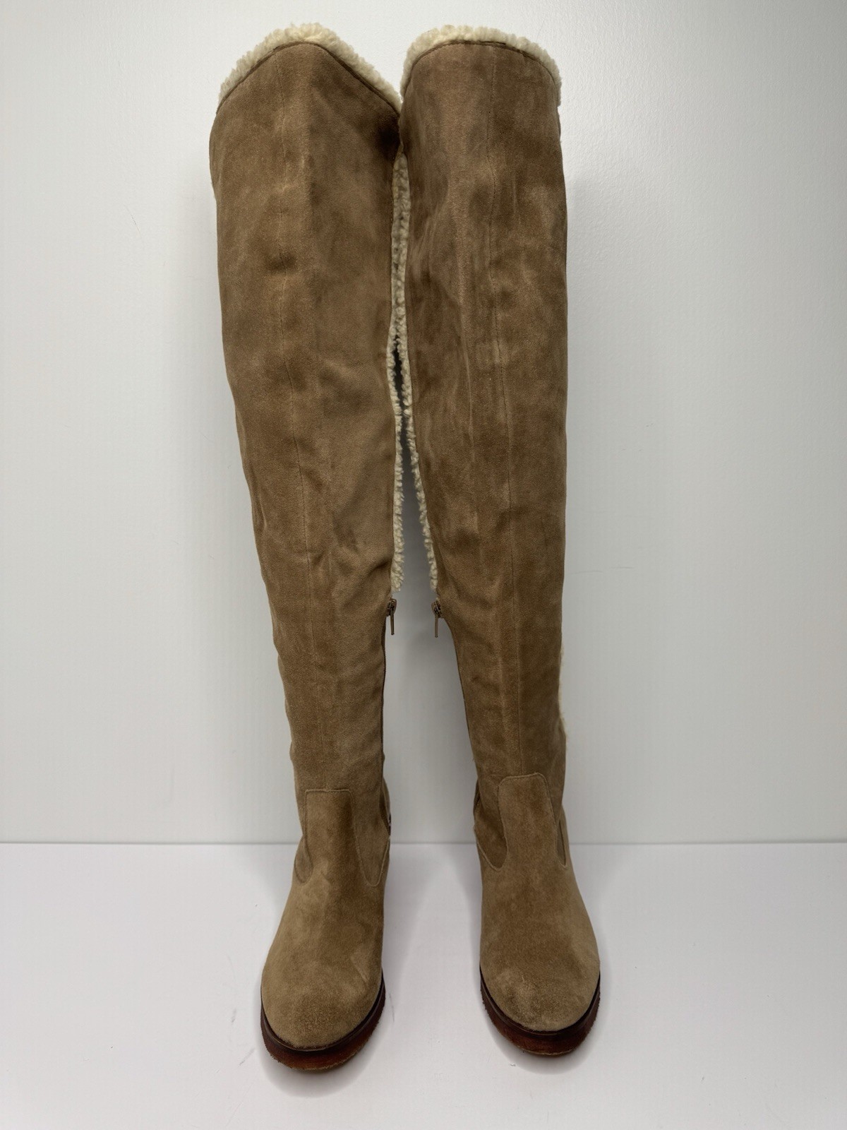 VINCE CAMUTO Shianne OTK Suede Vegan Fur Size 6.5M Taupe Women Boots
