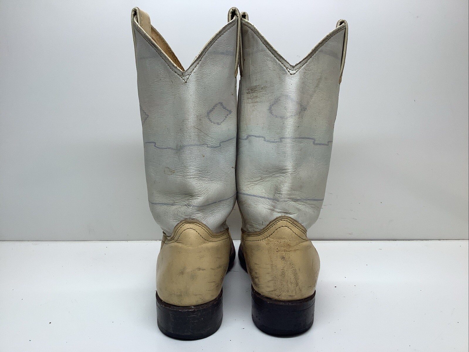 VTG WOMENS WRANGLER COWBOY IVORY BOOTS SIZE 8 M