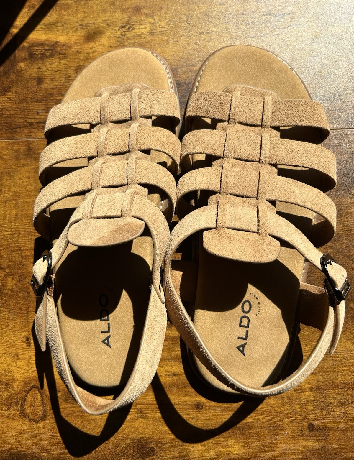 ALDO Women’s Beige Leather Strappy Buckle Sandals Adjustable Strap US 10