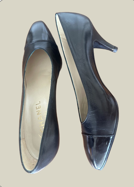 Refurbished Chanel Classic Cap Toe Leather Black Pumps Sz 39 Kitten Heel