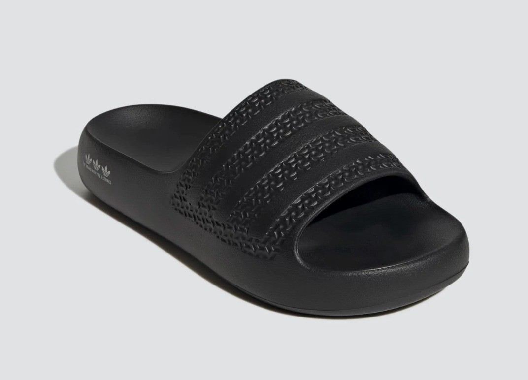 Adidas Adilette Ayoon Slides Women’s Black 3-Stripes Trefoil Logo Sandal GX1979