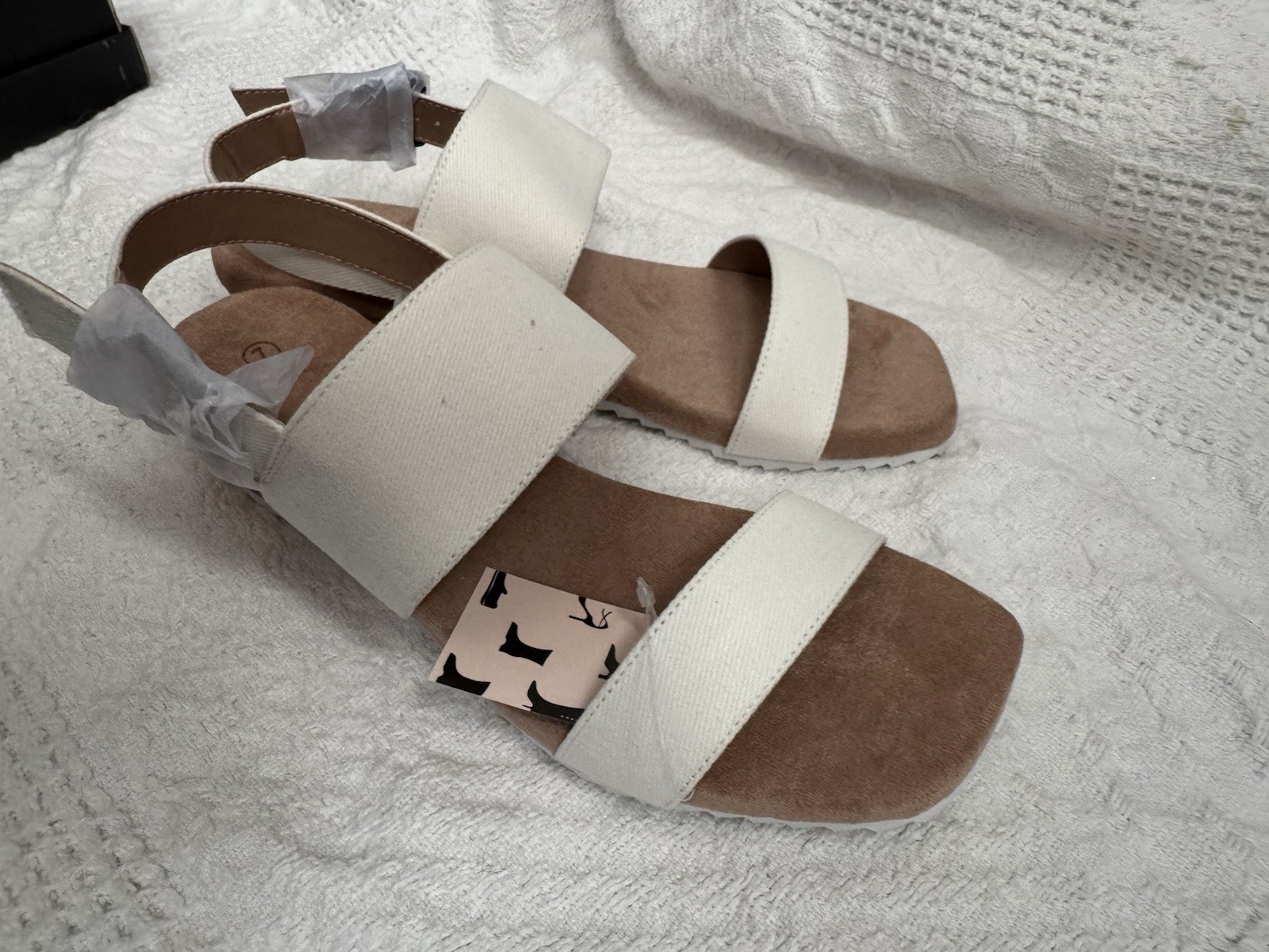 MySoft Women’s Cork Wedge Sandals 2″ Low Heel Open Toe Ankle Strap Size 7 White