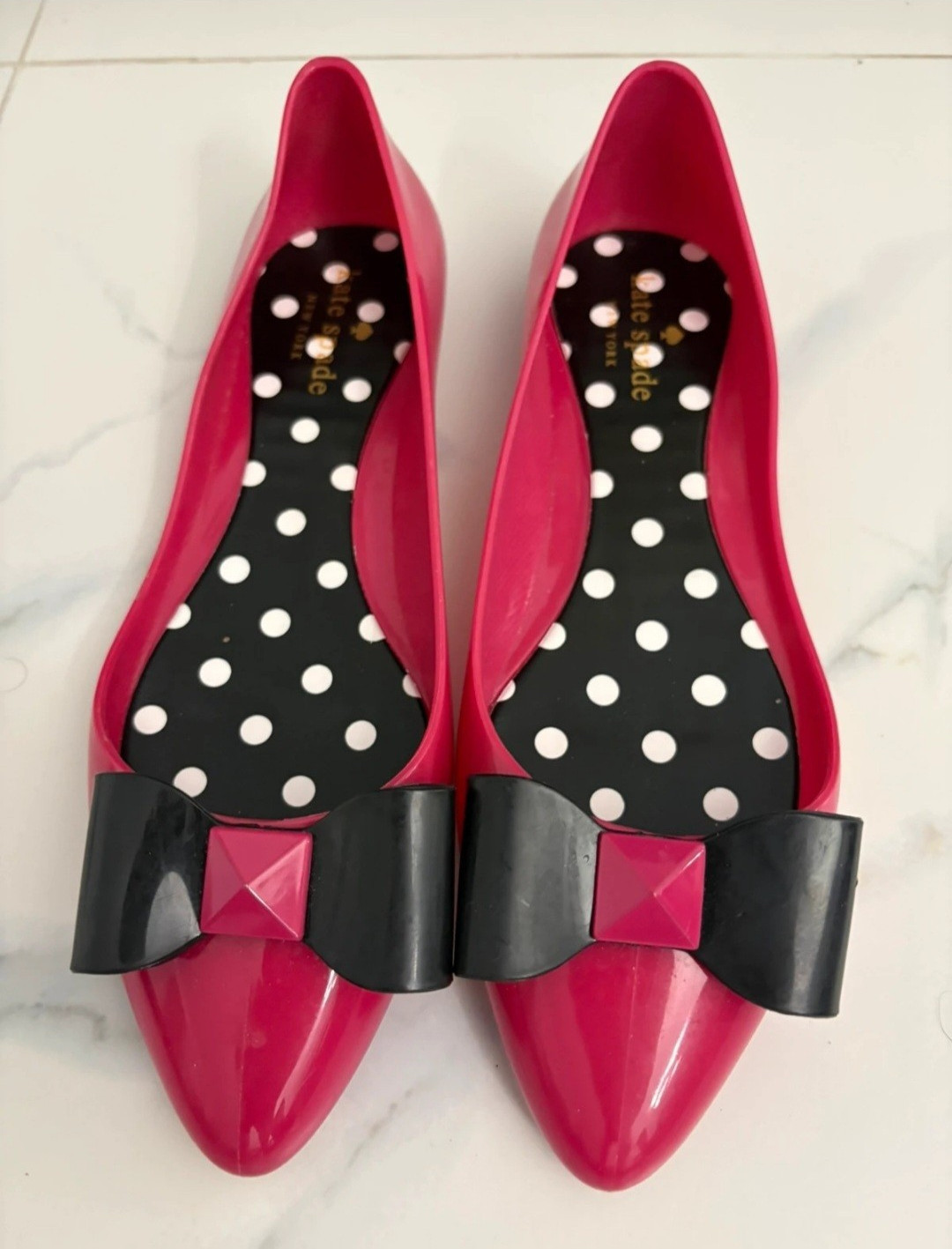 kate spade new york Women’s Pink/Black Bow Pointed Toe Ballet Flats 8