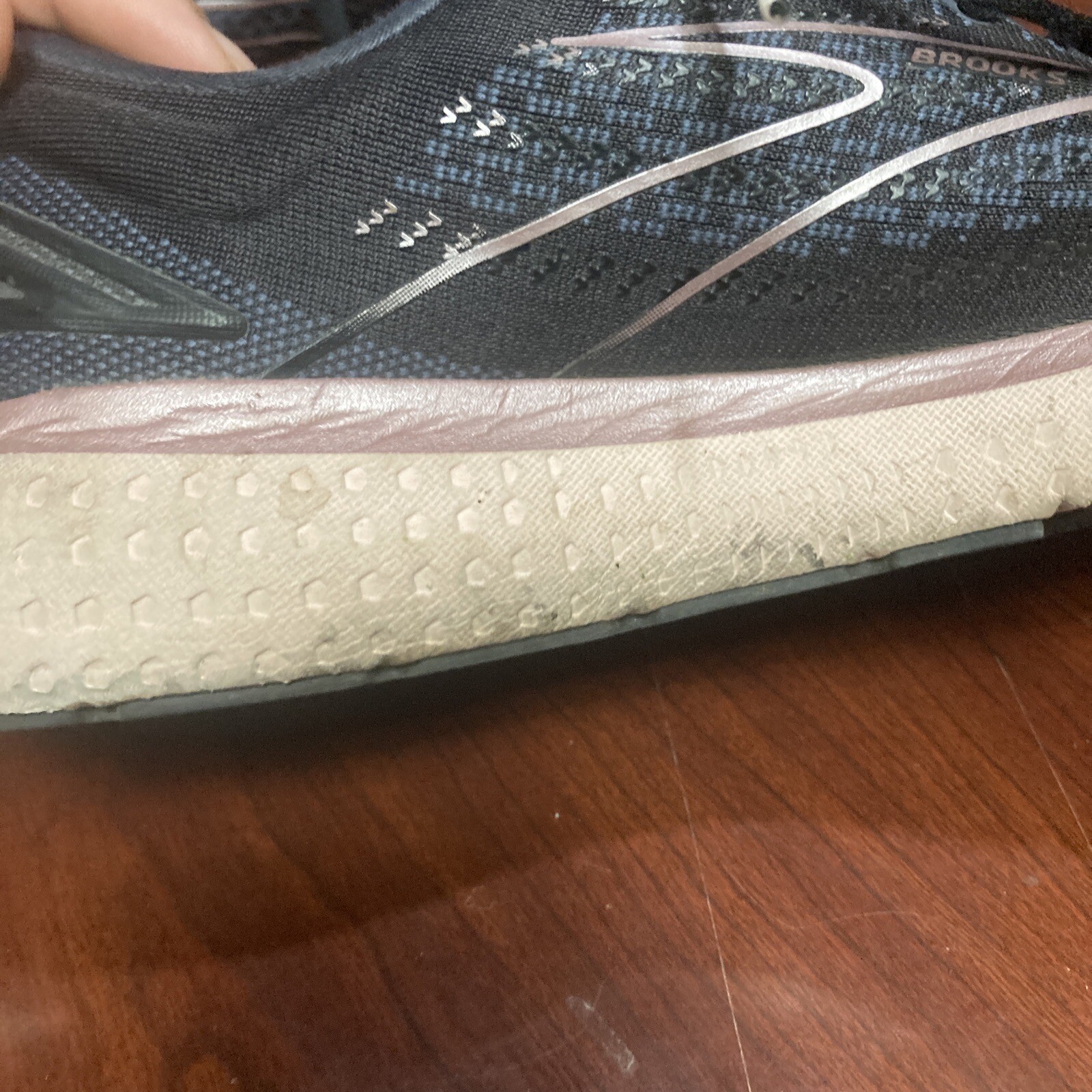 Women’s Running Shoes Size 9 – Brooks Glycerin GTS 19 Black/Metallic/Ombre