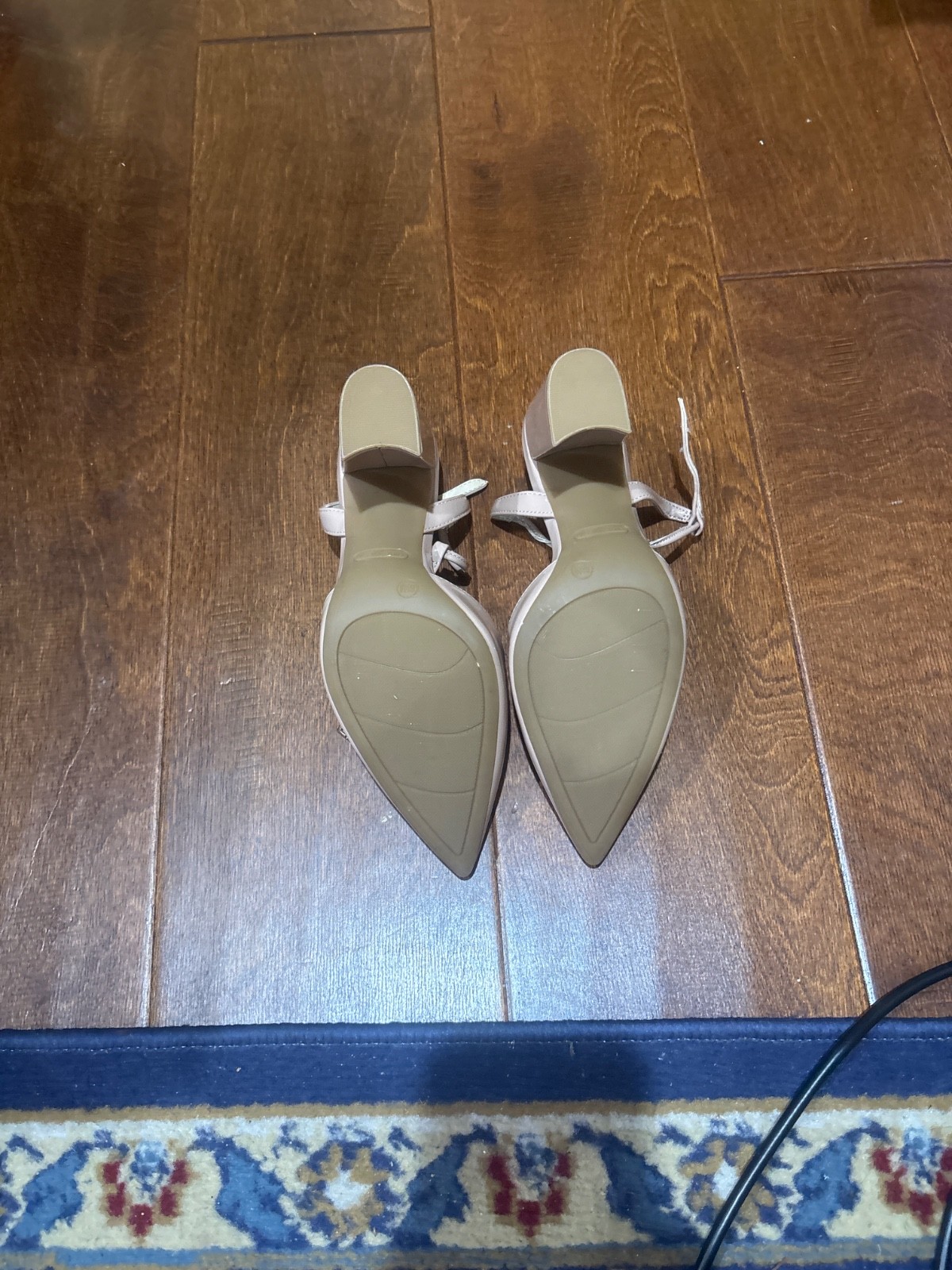 New without box, good condition, Nine West T-strap blush ladies shoes size 6 1/2
