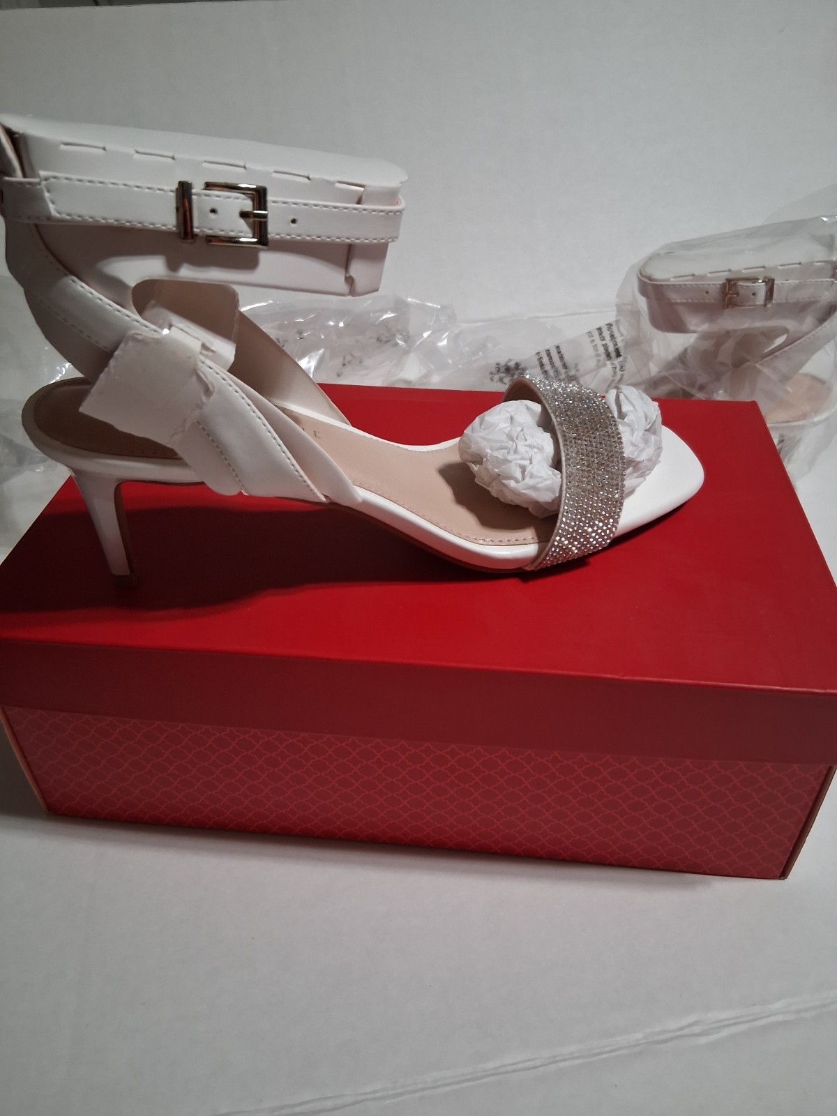 Kelly & Katie White Strappy Ankle Strap Buckle Rhinestone Square Toe 9.5M