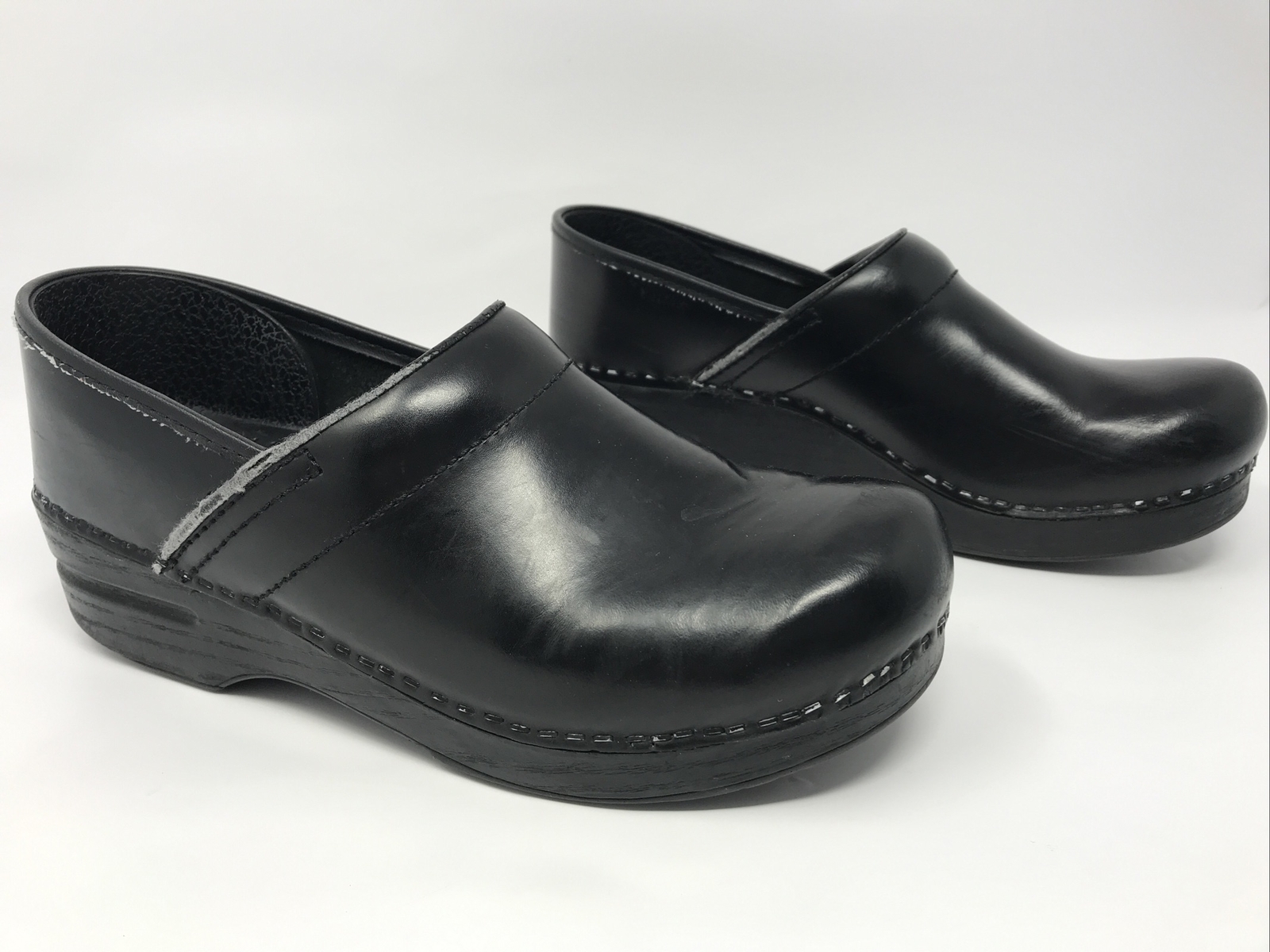 Dansko Professional Clogs Black Leather Comfort Women Shoe Sz EU 39 US 8 Narrow