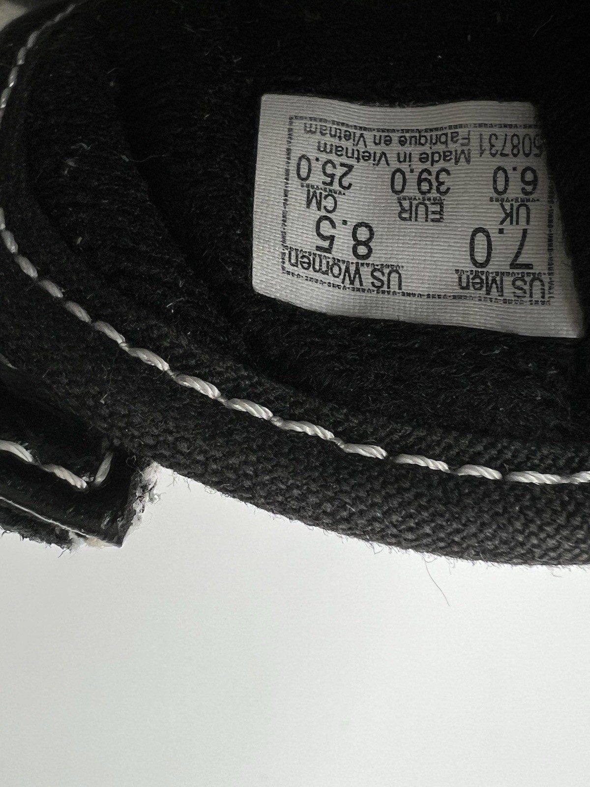 Vans Ward Women 8.5 Men 7 Black Suede Low Top Canvas Athletic Skateboard Sneaker