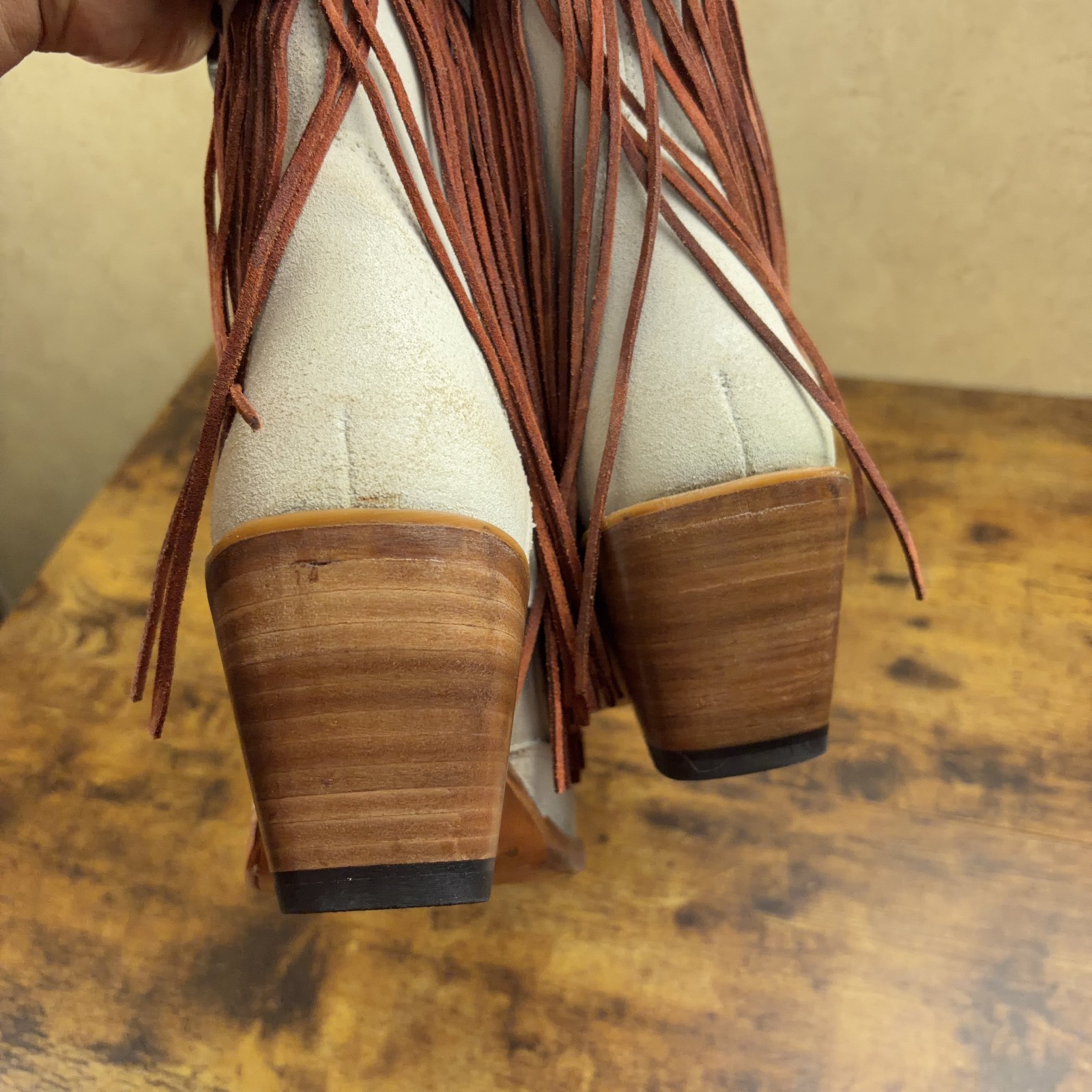 Mezcalero Western Boots Womens Size 8 White Fringe Concho Studded Boho Festival