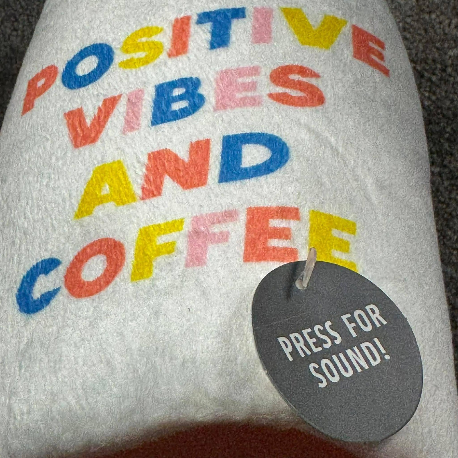 Hallmark Slippers White Positive Vibes – Womens Large