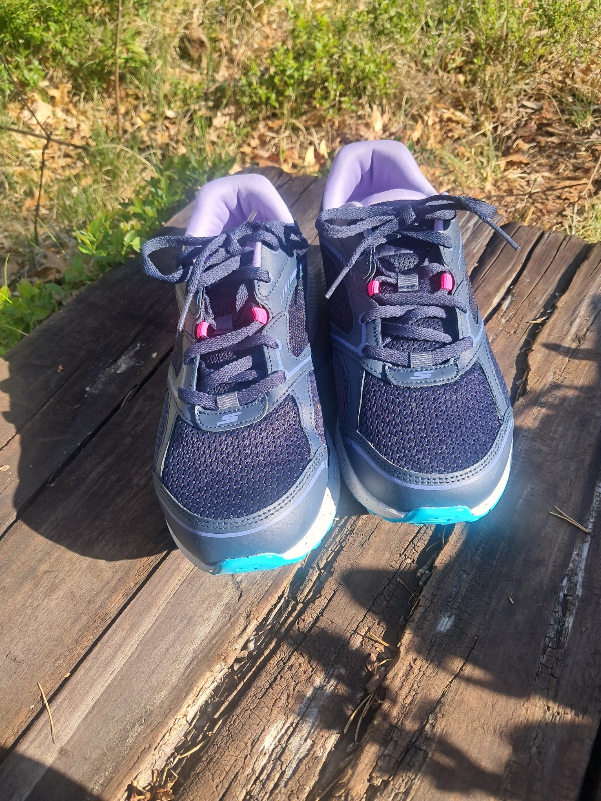 Skechers Go Run Consistent Running Shoes Women’s Size 7.5 in Navy/Lavender