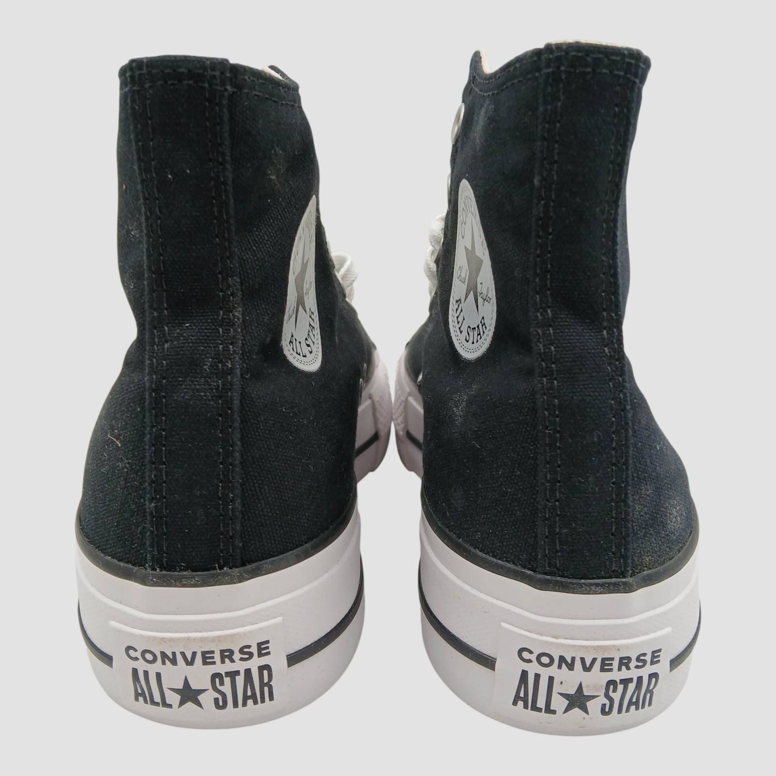 Converse Women’s Chuck Taylor All Star Lift Platform Canvas Sneakers Size 8.5