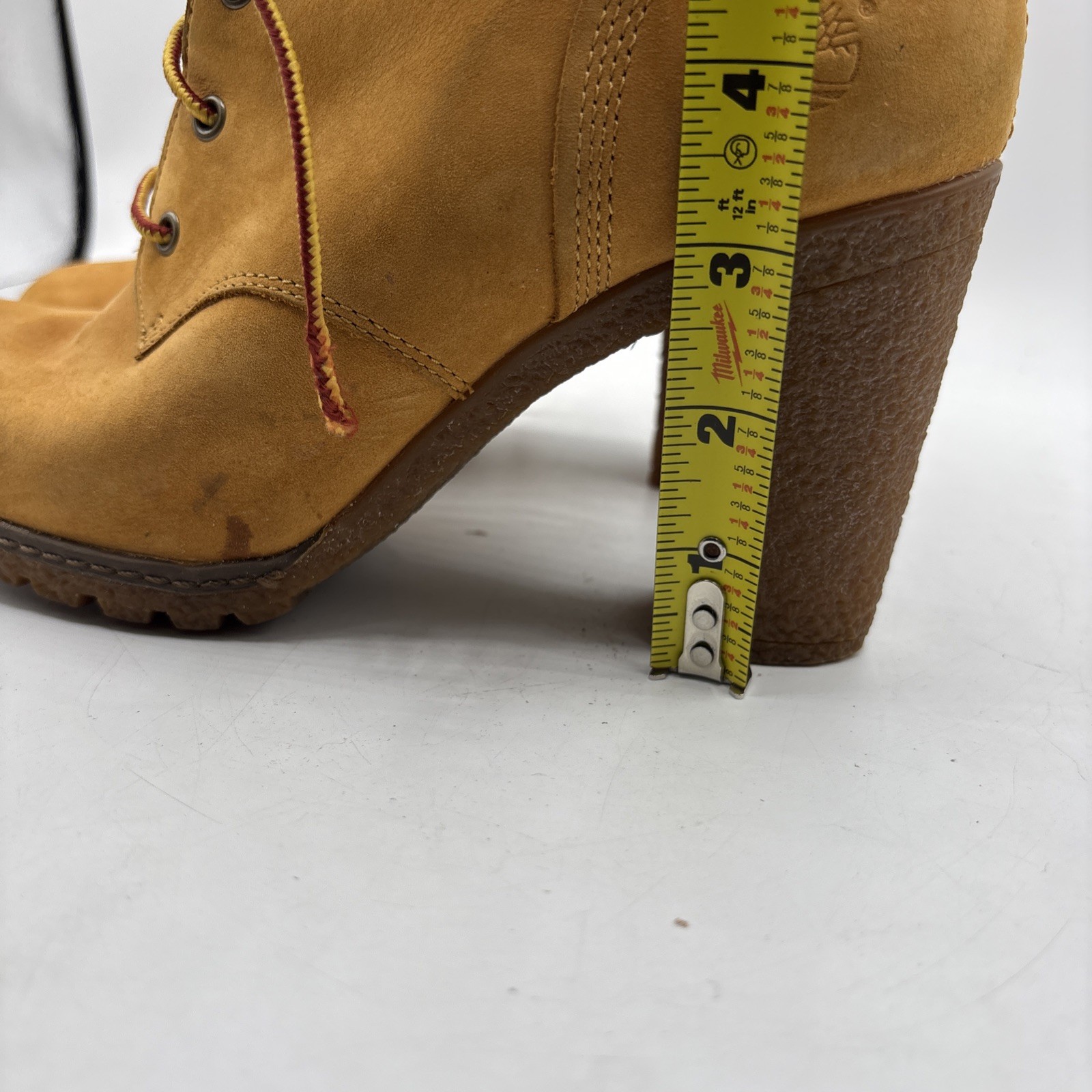 Timberland Earthkeepers W Size 8.5 Lace-Up 2.5” High Heel