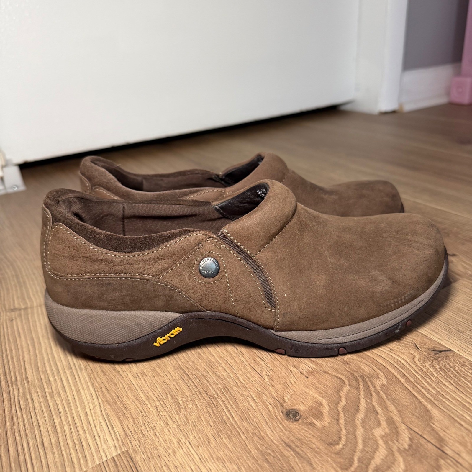 Dansko Patti Brown Burnished Suede size 38 shoes women’s comfort slip on