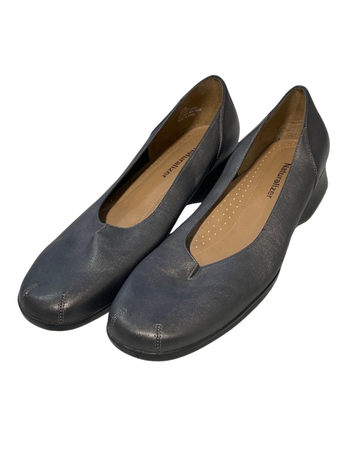 Naturalizer Notched Round Toe Leather Flats Size 9.5 Gray Career Business Casual