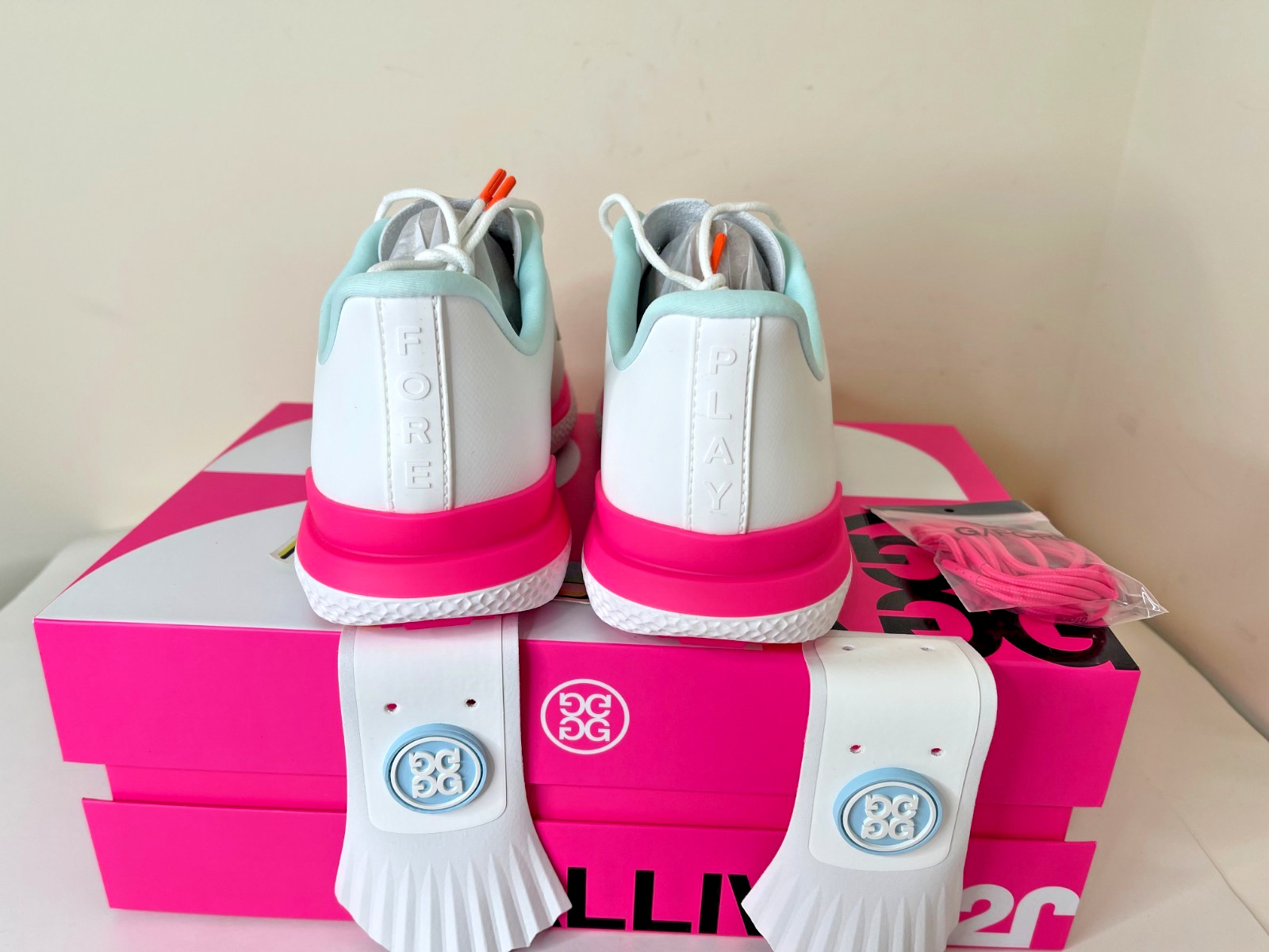G/FORE GALLIVAN2R KILTIE GOLF SHOES WHITE PINK WOMENS SIZES