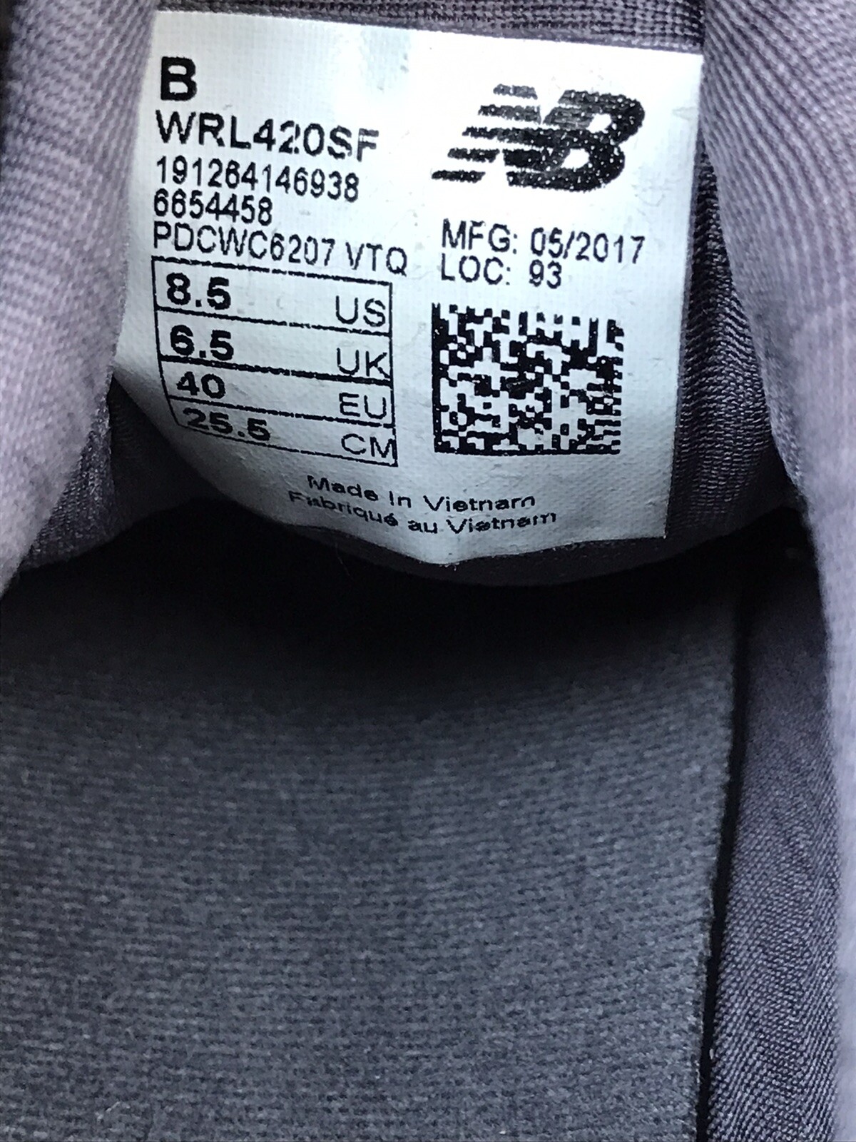 MINT New Balance 420 WRL420 WRL420SF Women US 8.5 B Gray Casual Walking Shoes C7