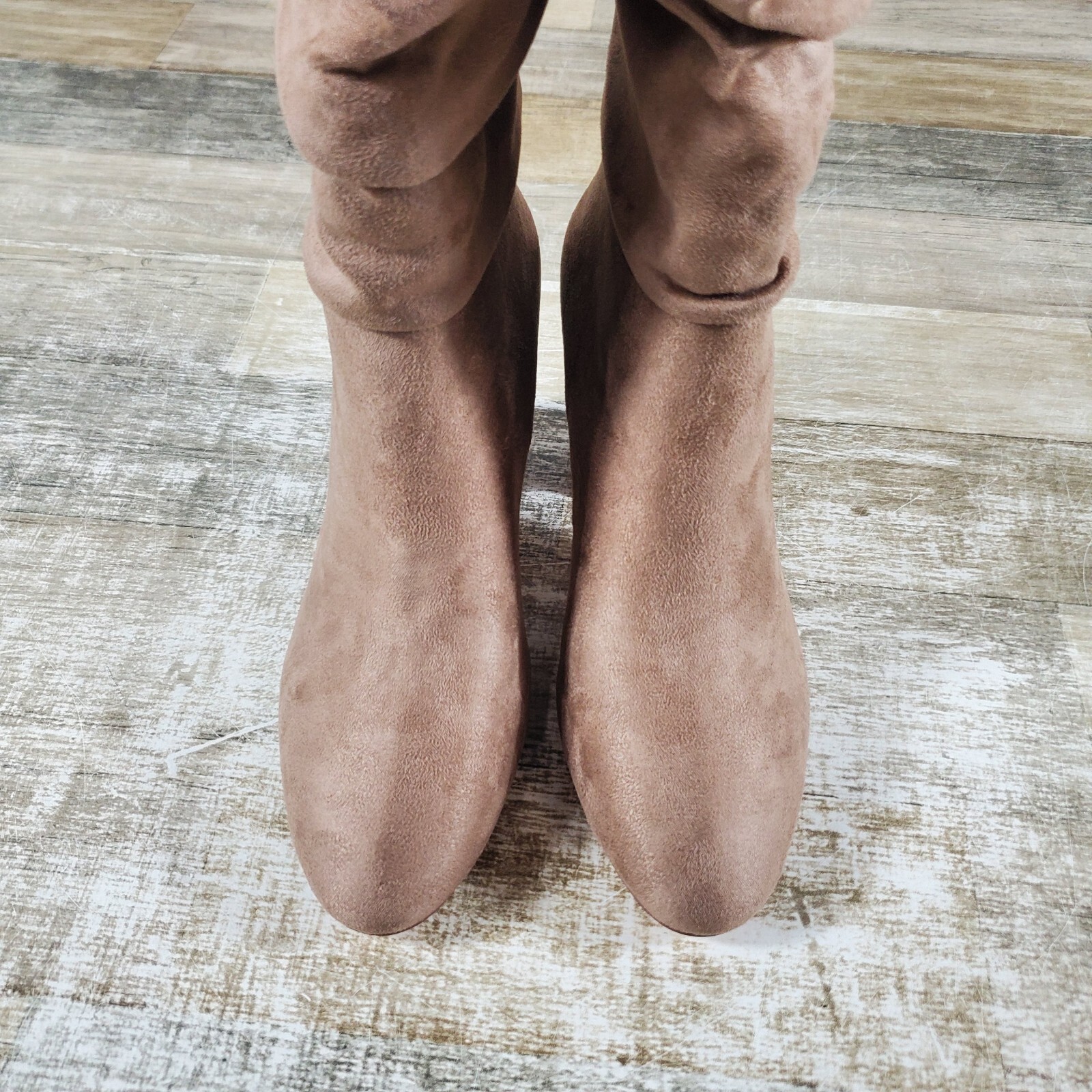 Chinese Laundry Kipton Womens Boots Sz 6 Taupe Suedette Knee High Block Pull On