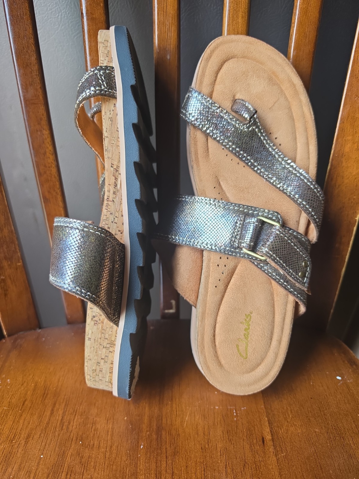 Clarks Womens Yatch Comfort Sandal Gold/Bronze Slip Size Us 8.5