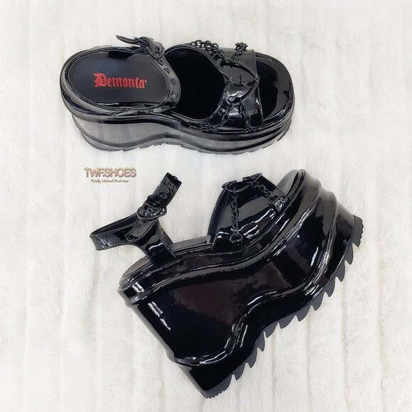 DEMONIA Wave 09- 6″ Platform Goth Heart Chain Sandals Shoes Black Patent