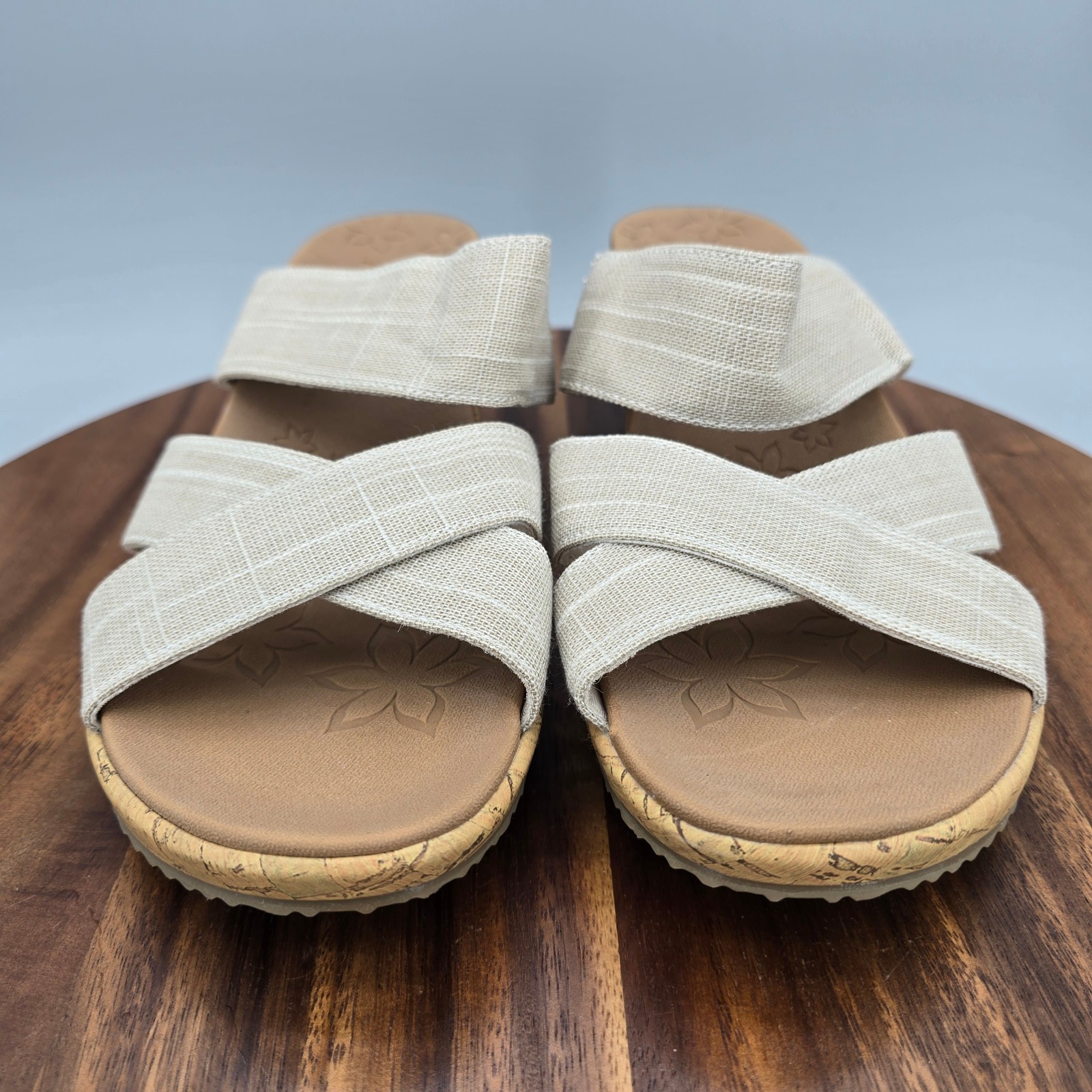 Skechers Sandals Womens 8.5 Natural Beige Beverlee Cross Strap Comfort Wedge