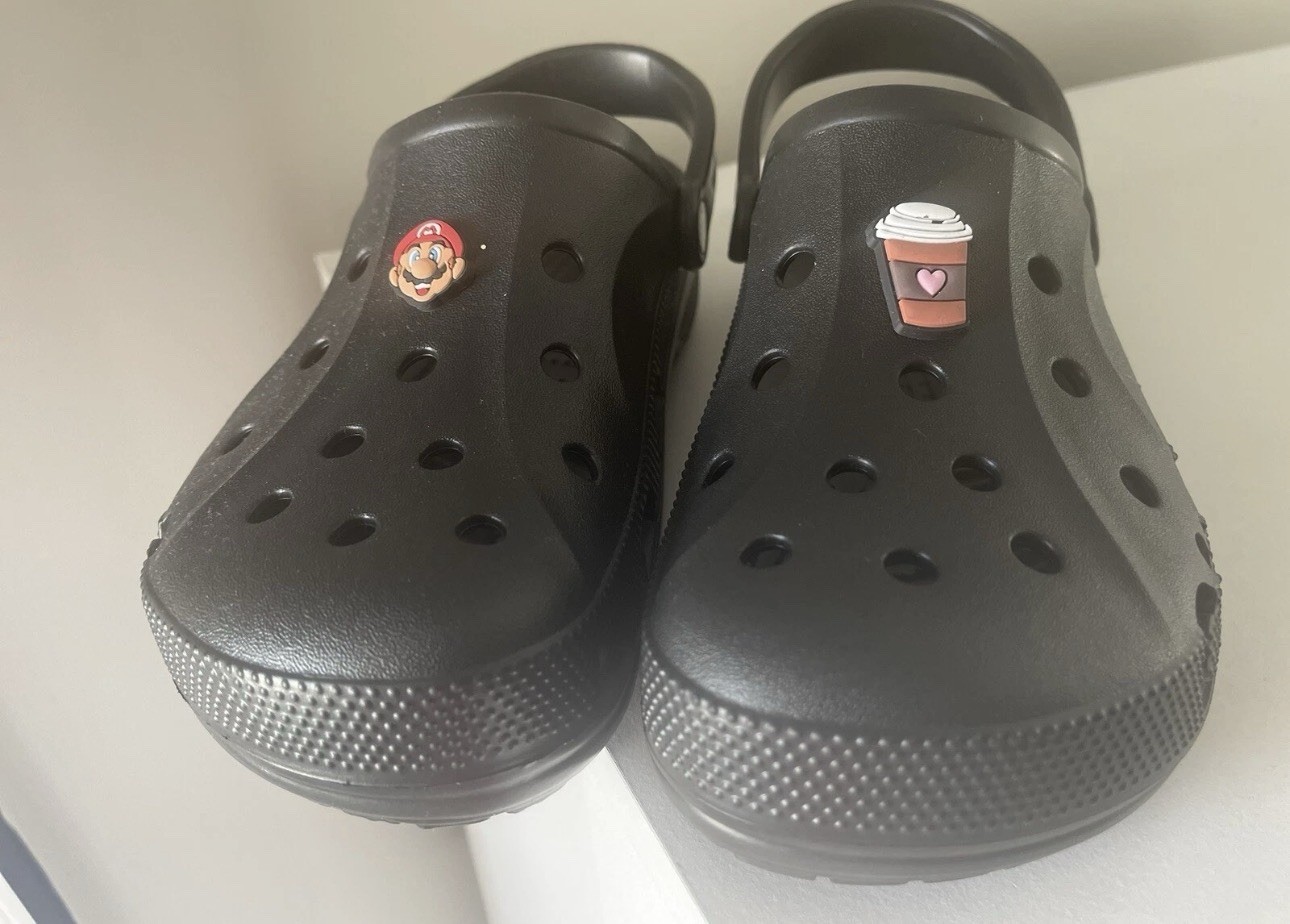 Crocs Men’s and Women’s Baya Clogs Waterproof Sandals Mens 9 / Womens 11