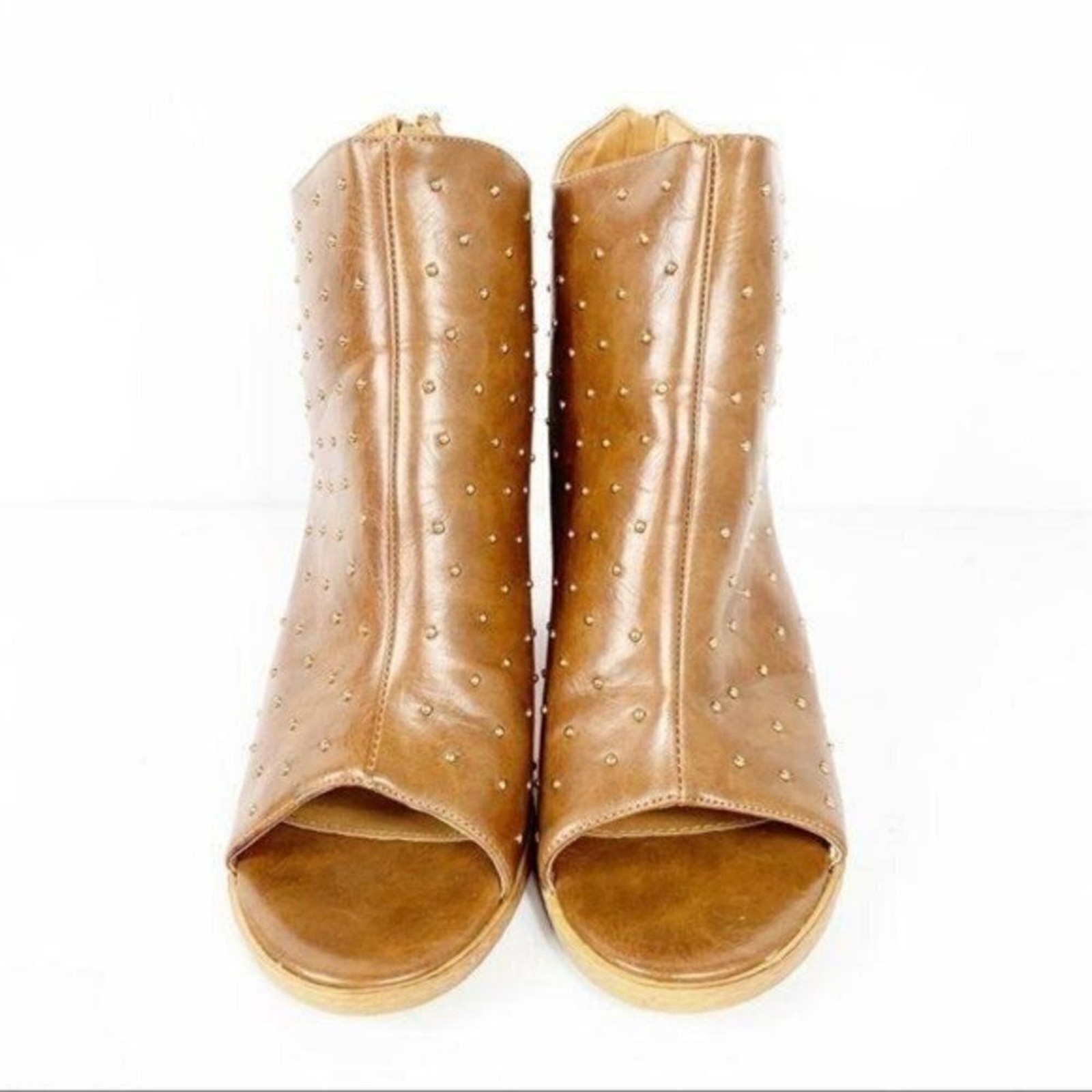 Celebrity Pink NEW Tan Open Toe Booties Block Heel Studded Ankle Boots Size 7.5