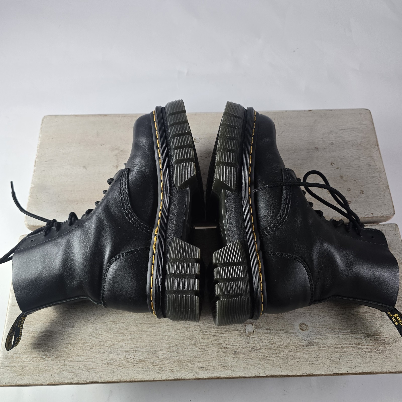 Dr Doc Martens Audrick Black 8-Eye Boots Lace Up Punk Grunge Chunky Womens Sz 6