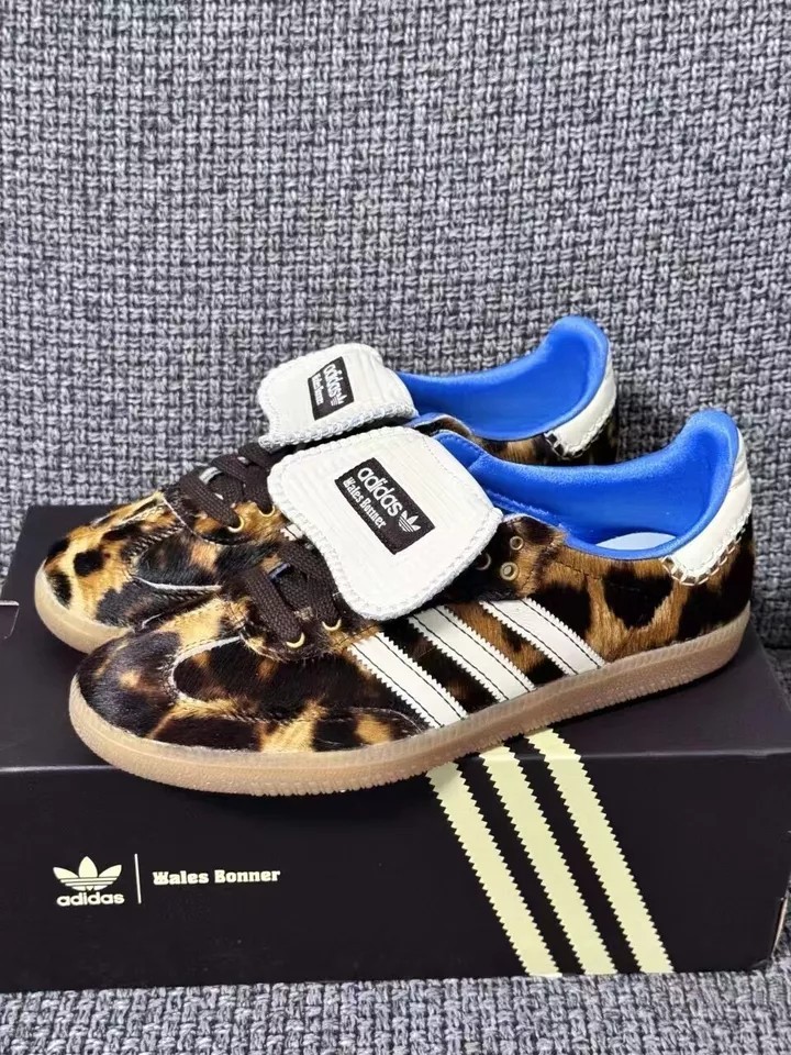 Adis Samba Pony Wales Bonner Leopard – IE0578 – NEW WITH BOX