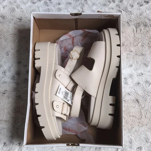 UNIONBAY Haley Lug Sandals NWT 7