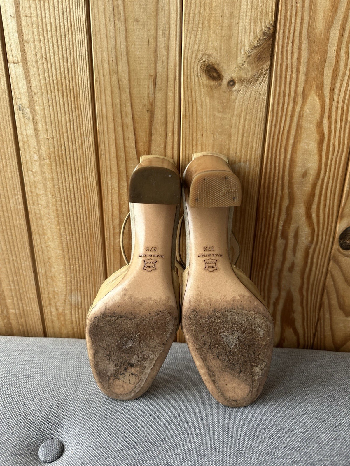 Jil Sander Vintage Beige Leather Pumps Block Heel Eyelet Y2K 90’s EU37.5 US7.5