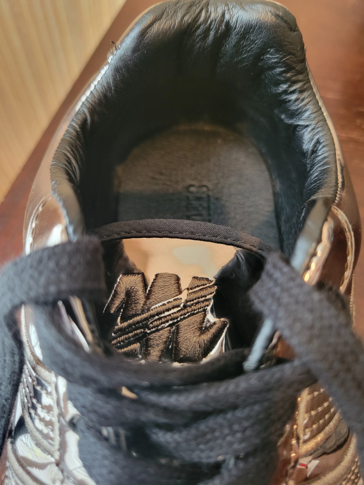 Steve Madden Dobson Pewter Low-top Sneakers NWOT Women’s Size 9