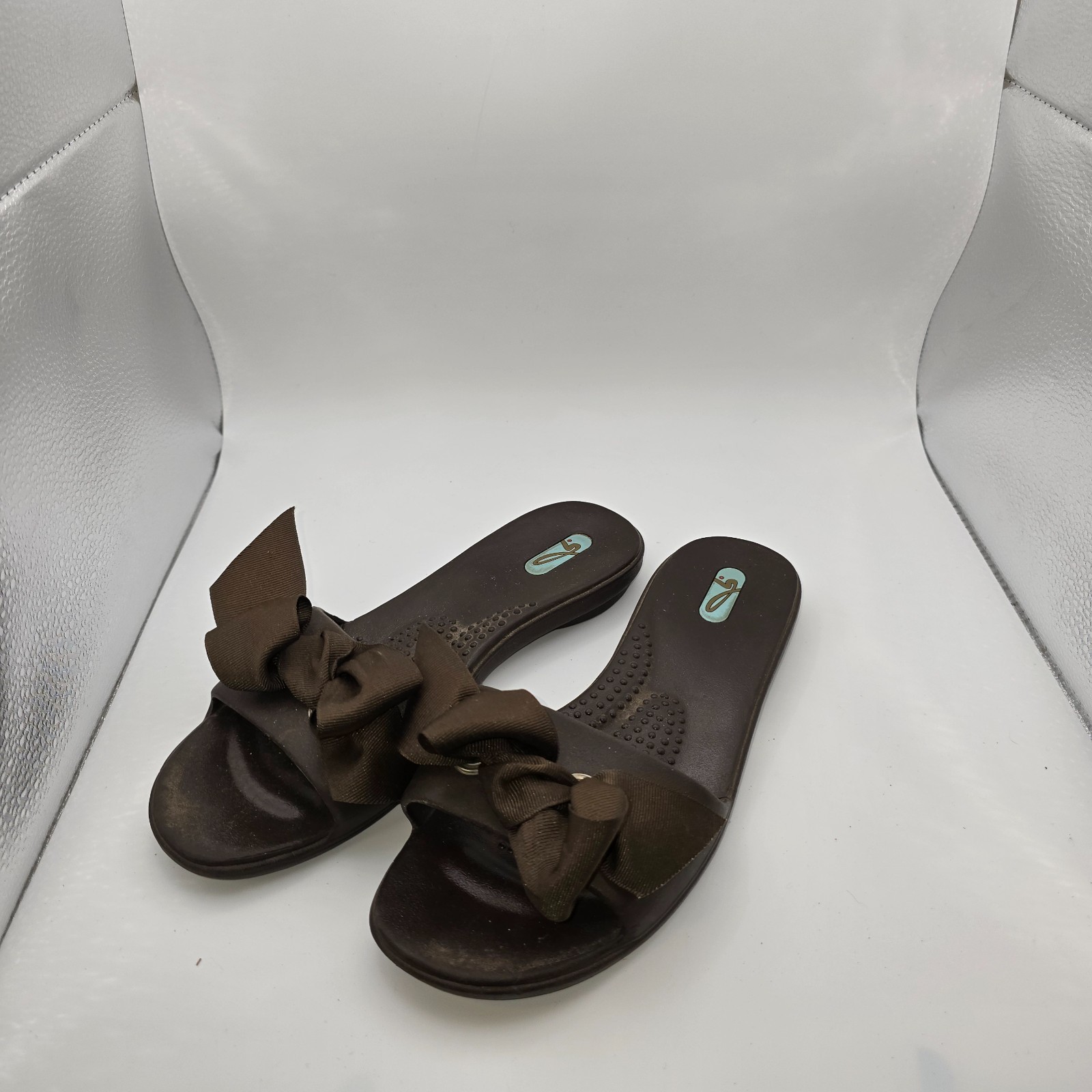 Oka-B Bow Detail Women’s L Slip On Sandals Brown Casual Comfort