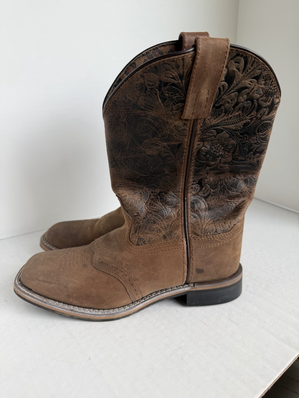 Smoky Mountain Western Boots Womens Brandy Size 8 Embossed 6932 Beautiful Boot